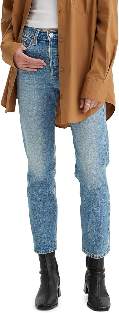 Levi's Women's Premium Wedgie Straight Jeans | Amazon (US)