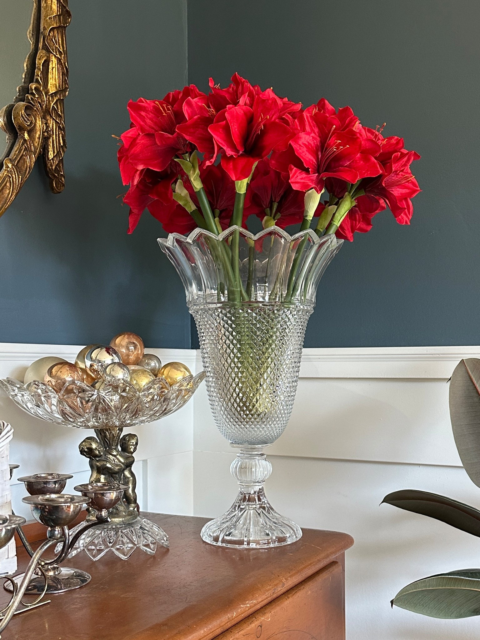 Go finger lead crystal vase with faux red amaryllis 

#LTKFindsUnder50 #LTKHome #LTKHoliday