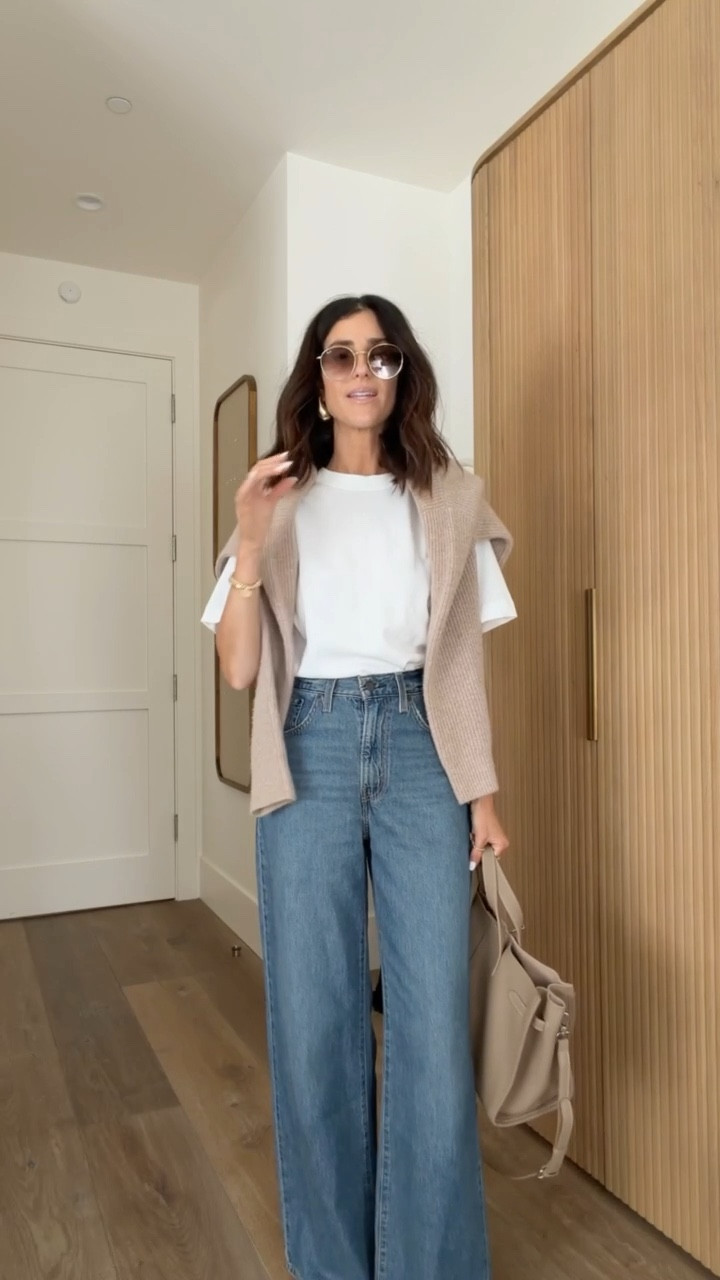 When in doubt… don’t underestimate the power of a good tee and jeans! I’m just shy of 5-7” wearing the size XS tank and these viral jeans run true to size @Target  @levi #stylinbyaylin #aylin #closetstaples 

#LTKootd #LTKSeasonal #LTKOver40