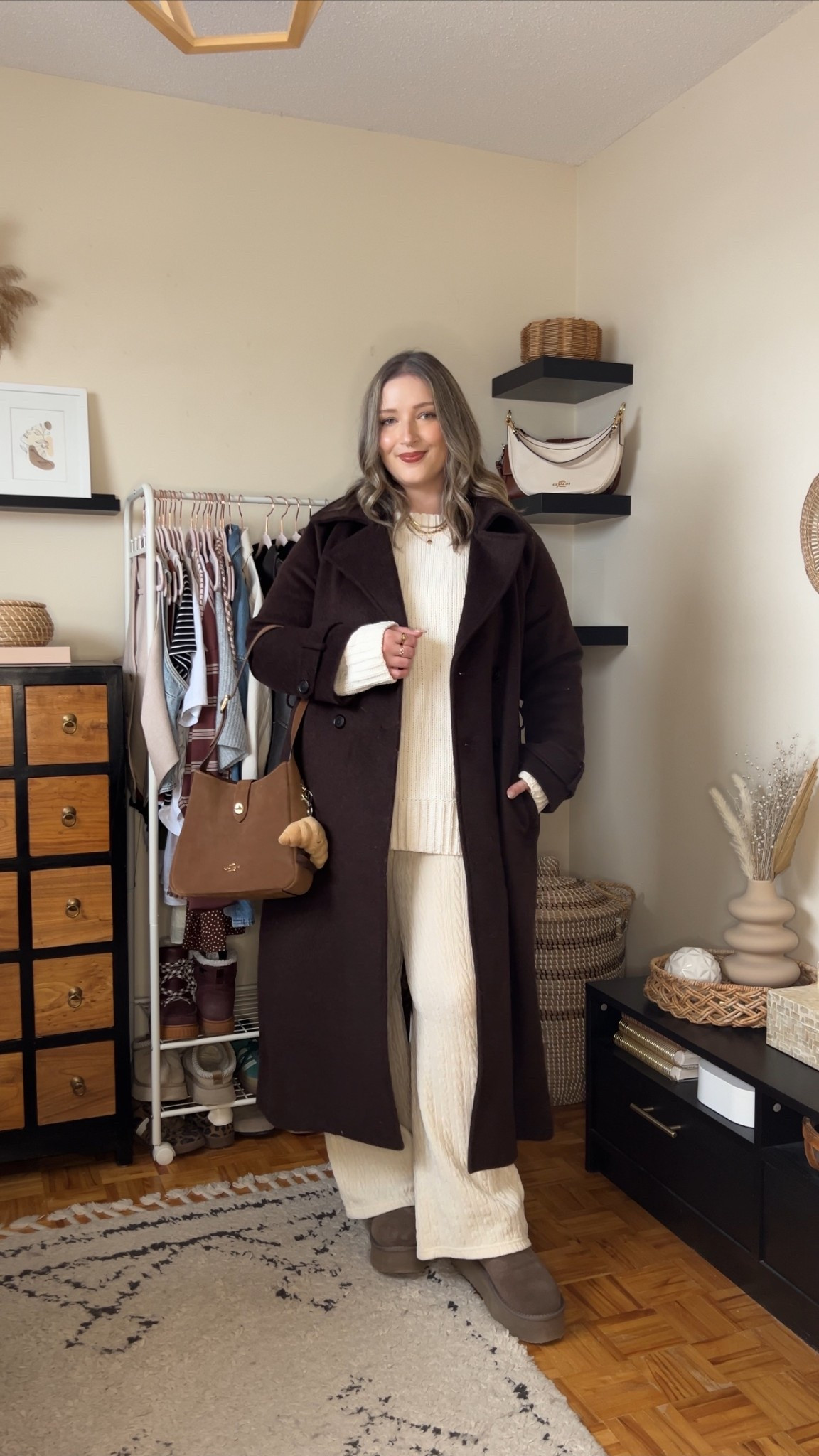 Comfy casual winter outfit! Wearing my usual size L in the cable knit wide leg pants, super soft chenille sweater, and chocolate brown winter coat. Ugg style boots are Amazon and such good quality, I’m a 9.5-10 and wear a 10. My coach bag is my fave and currently on sale!


#LTKmidsize #LTKwinter #LTKsale