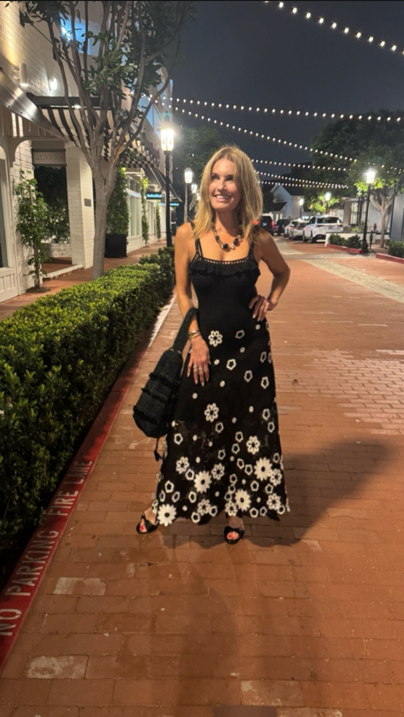 What I wore on our last night in Newport Beach! And best of all, it’s on sale! 

#LTKFallSale #LTKSaleAlert #LTKSeasonal