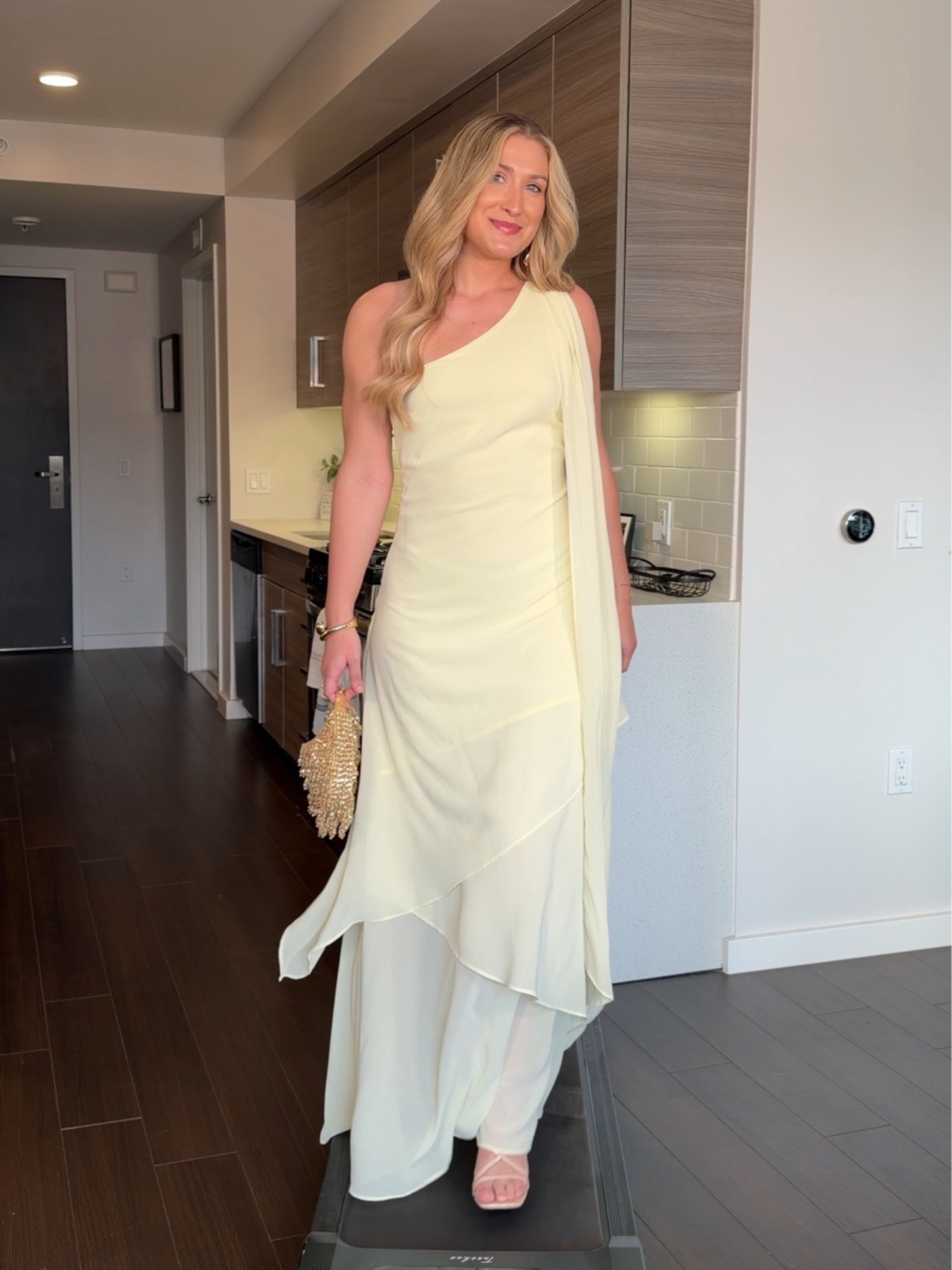 This dress is on sale rn for $63!

#LTKSeasonal #LTKWedding #LTKMidsize