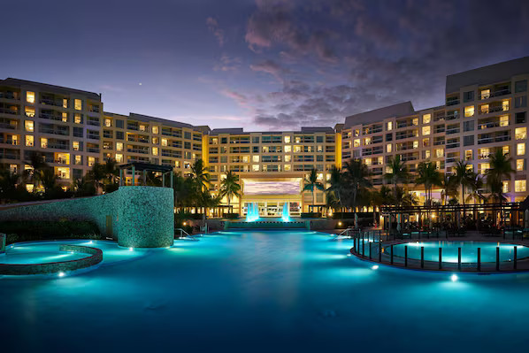 The Westin Lagunamar Ocean Resort Villas & Spa, Cancun | Expedia (US)