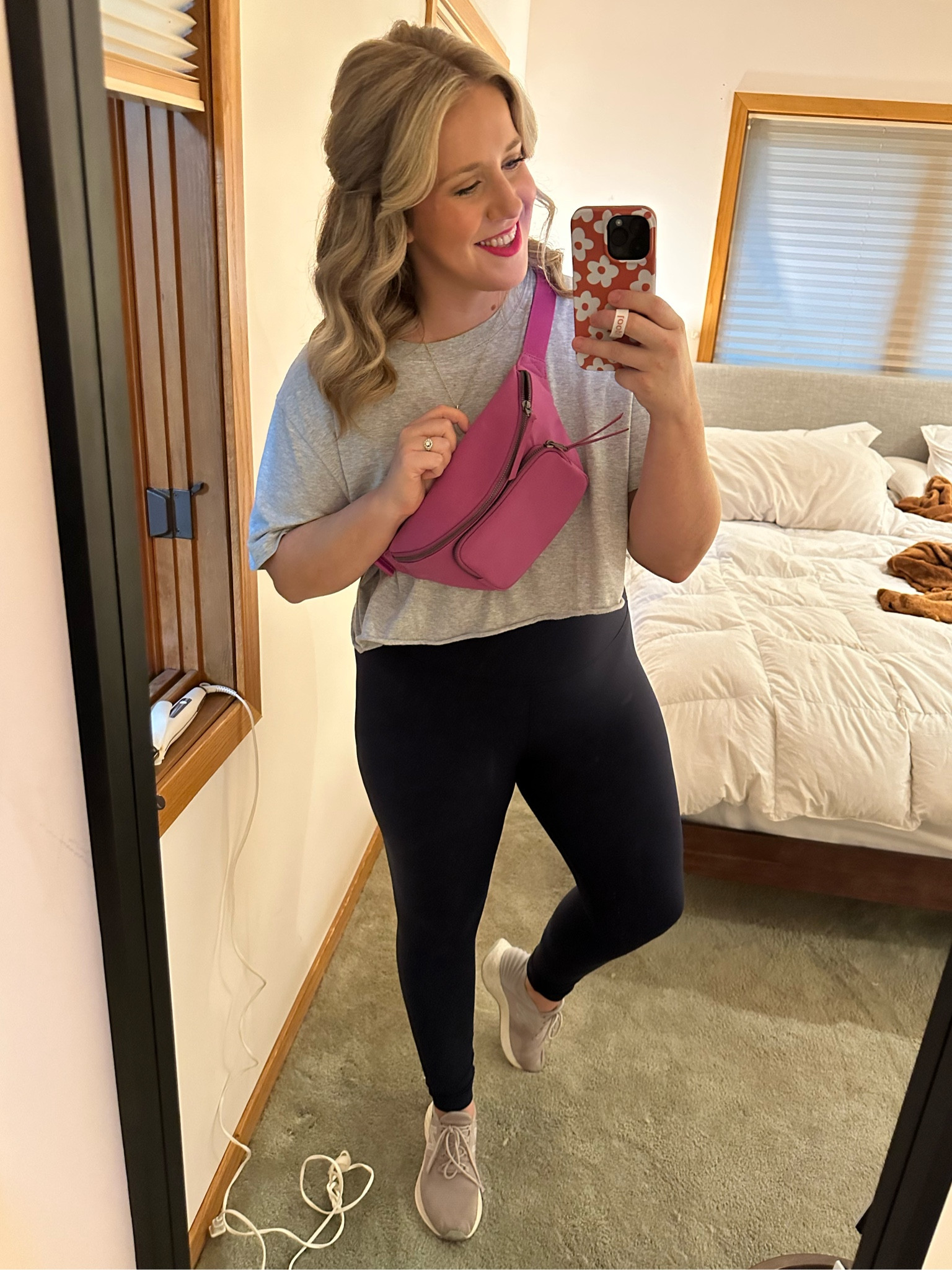 Favorite compression leggings, crop top & belt bag! 💗

Sizing ⬇️
Pants: XL
Top: XL


#LTKsalealert #LTKmidsize #LTKfindsunder50