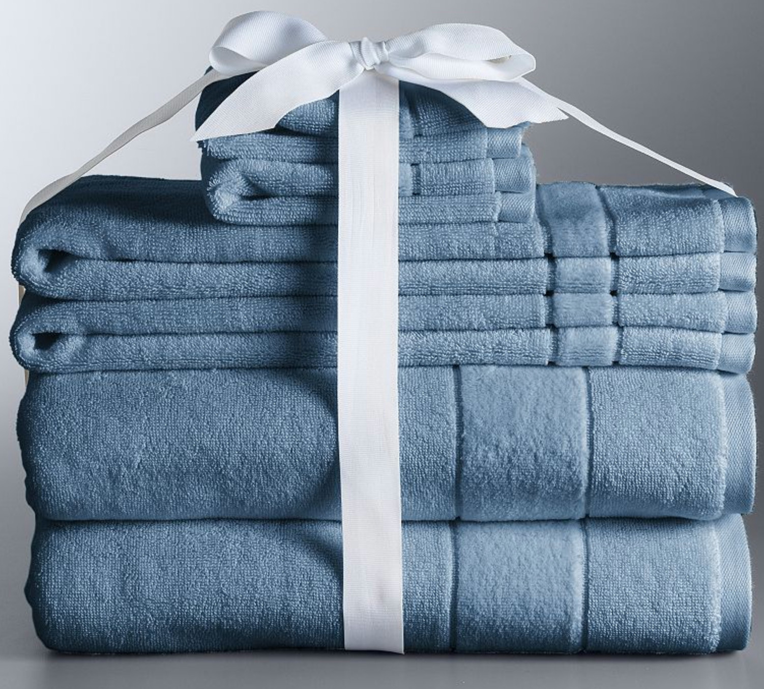 Doing some spring cleaning, organizing and replacing old towels with new. This Vera Wang towel set is on sale right now at Kohls! 

 #LTKSpringSale #LTKHome #LTKSaleAlert