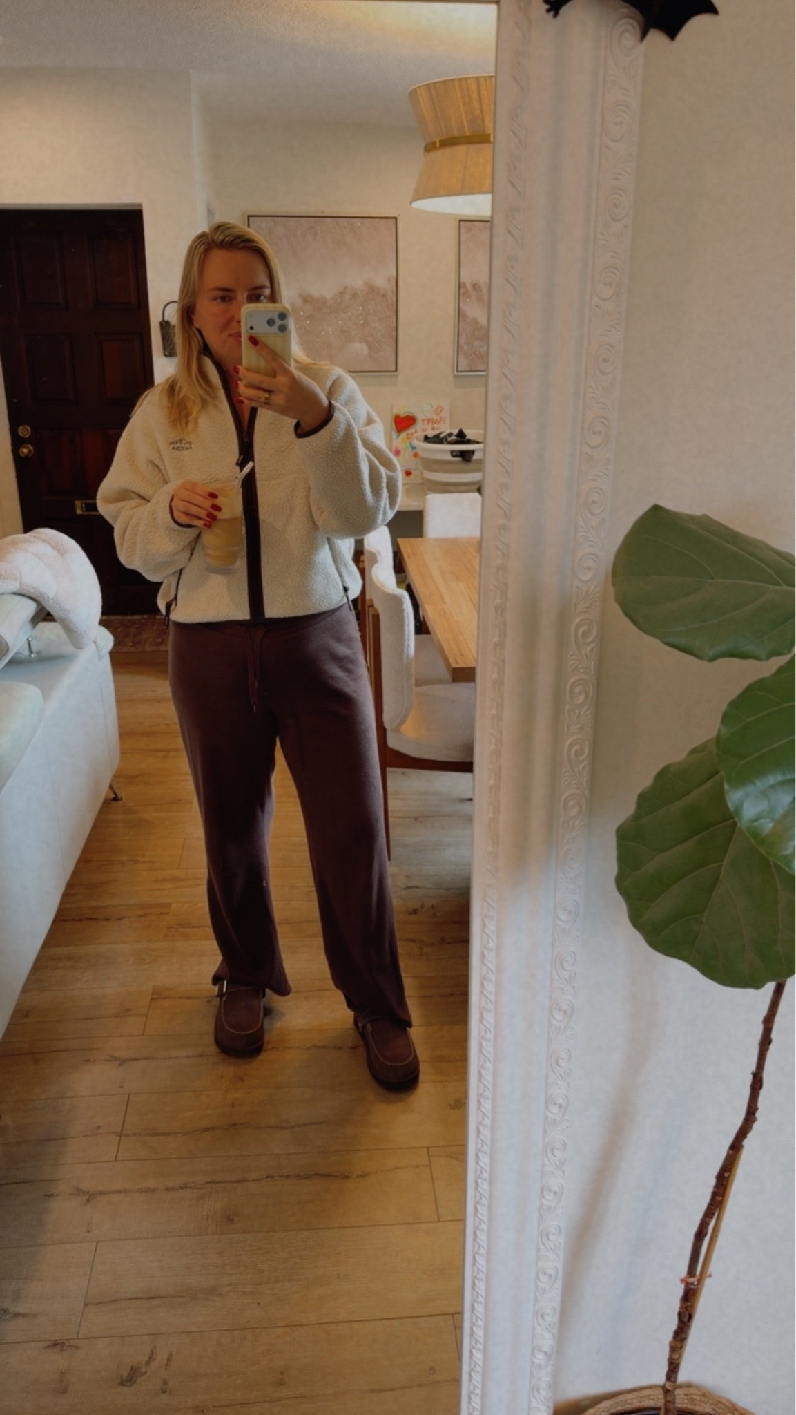 Aritzia outfit
Polar fleece
Aritzia polar fleece
Midsize outfit
Mom outfit
Casual outfit

Size large top and bottoms

#LTKstyletip #LTKcanada #LTKmidsize