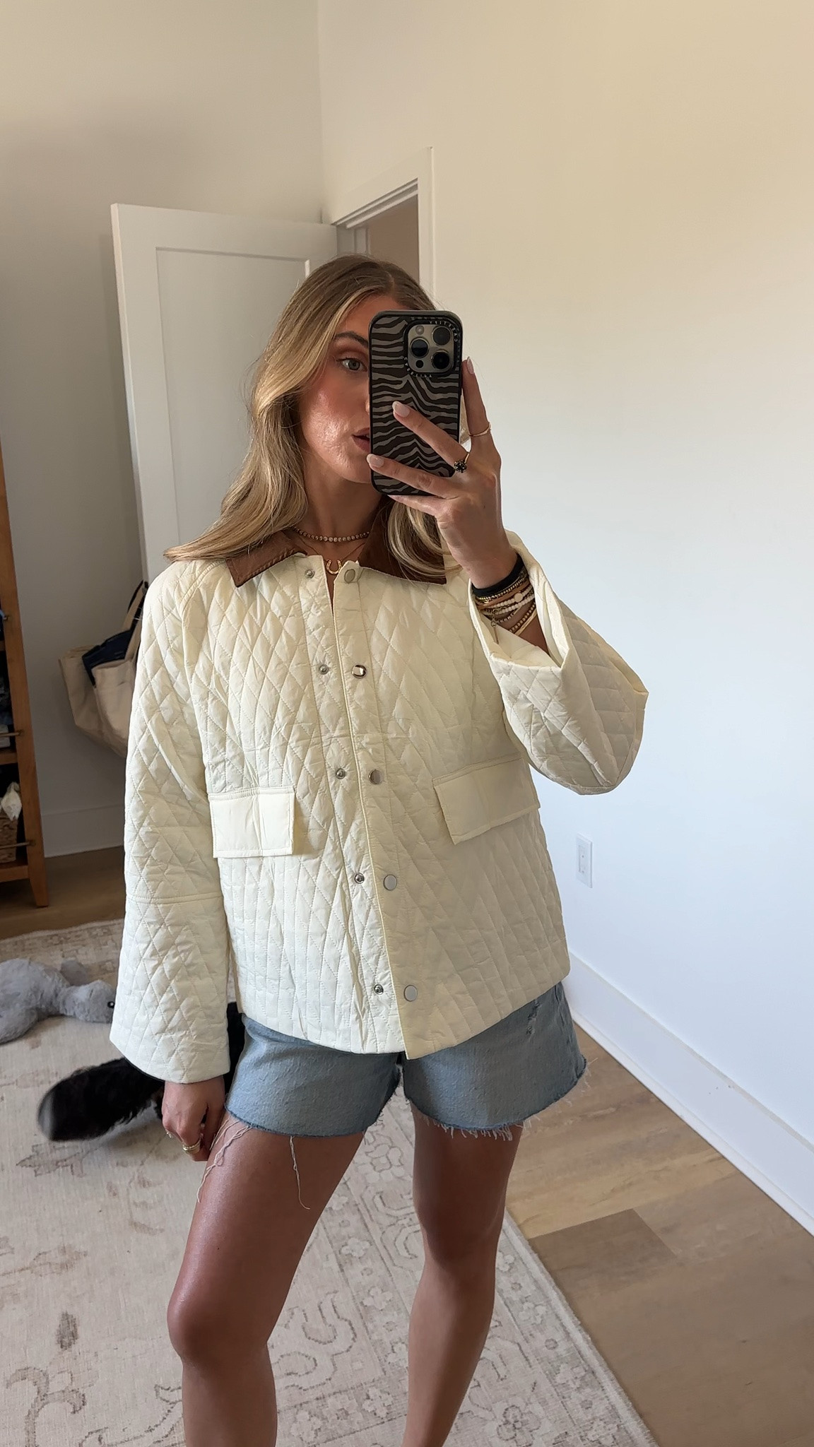 Amazon size small Womens Quilted Lightweight Jacket fall Puffer Coat with Pockets
contrast lapel collar, button down padded coat outwear with pockets, suitable for fall and winter, womens trendy outfits

#LTKootd #LTKSeasonal #LTKdayinmylife