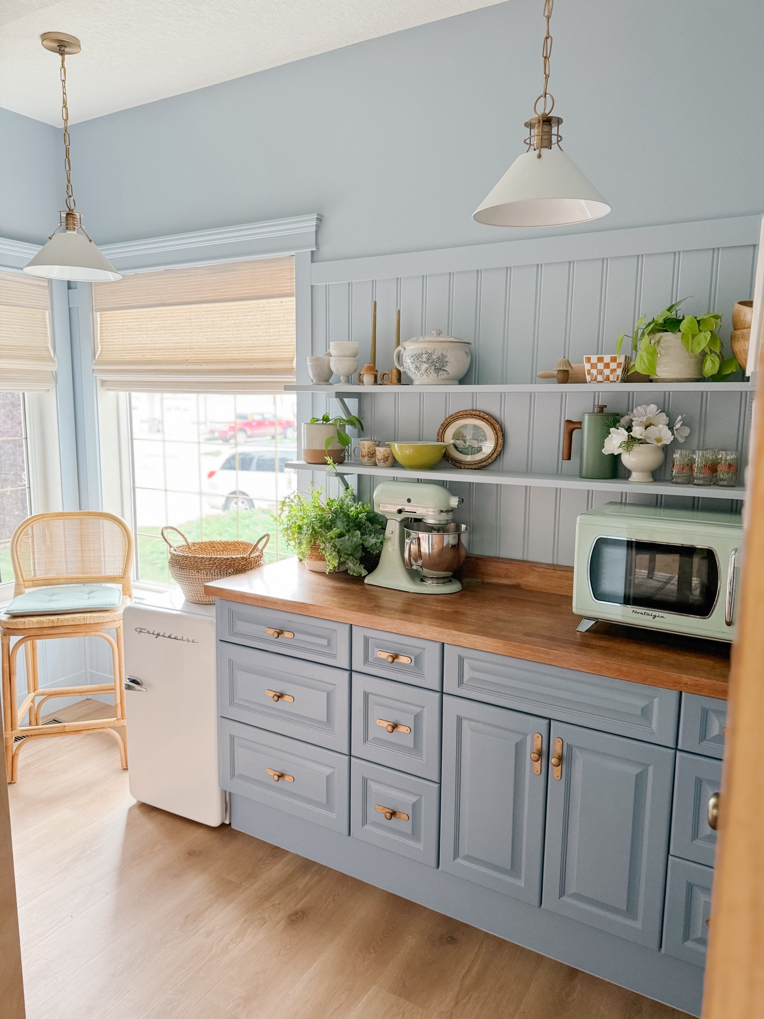 Blue butlers pantry 

Cabinets are Dyers Woad by Sherwin Williams, and Honest Blue by Sherwin Williams 



#LTKHome