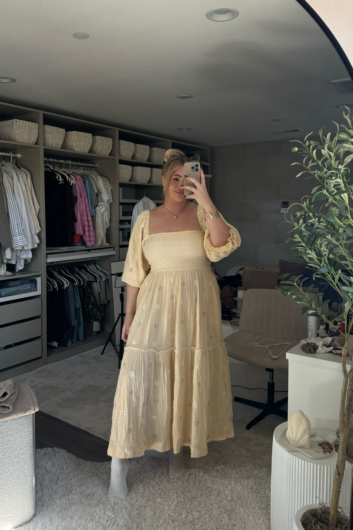 wearing a large and the color is “pearl island” 💛 perfect for family fall photos! 

#LTKSeasonal #LTKMidsize #LTKStyleTip