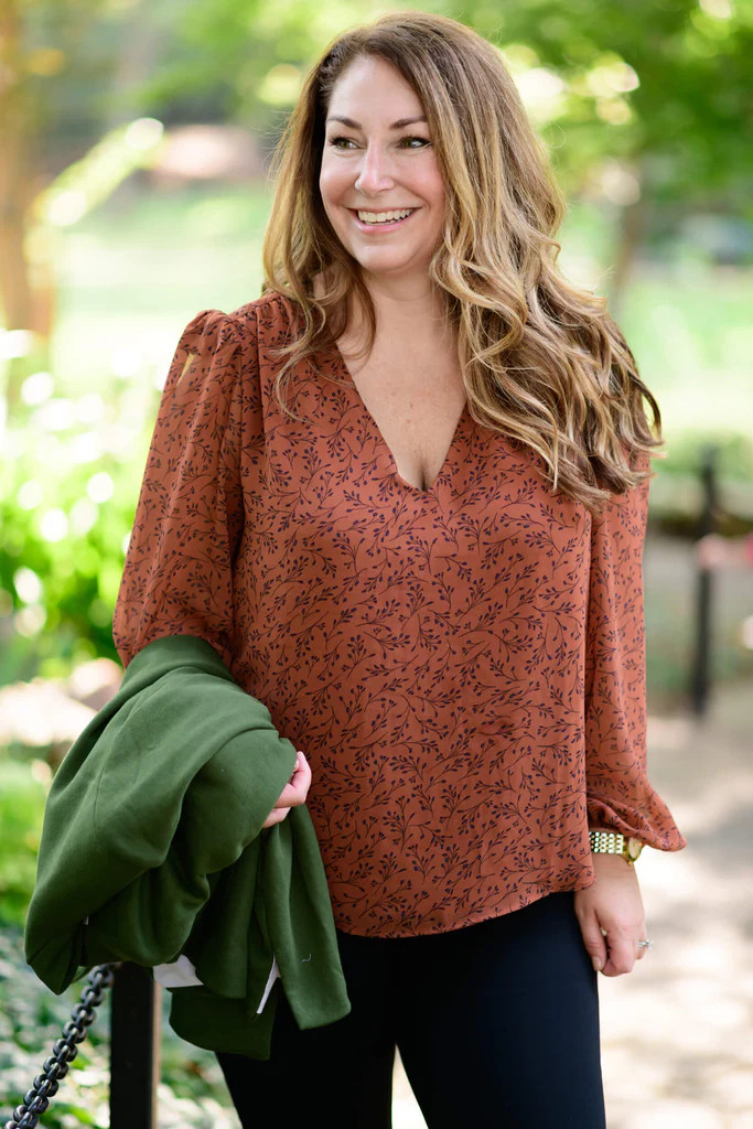 Gathered Shoulder Blouson Sleeve V-Neck Blouse | Gibson