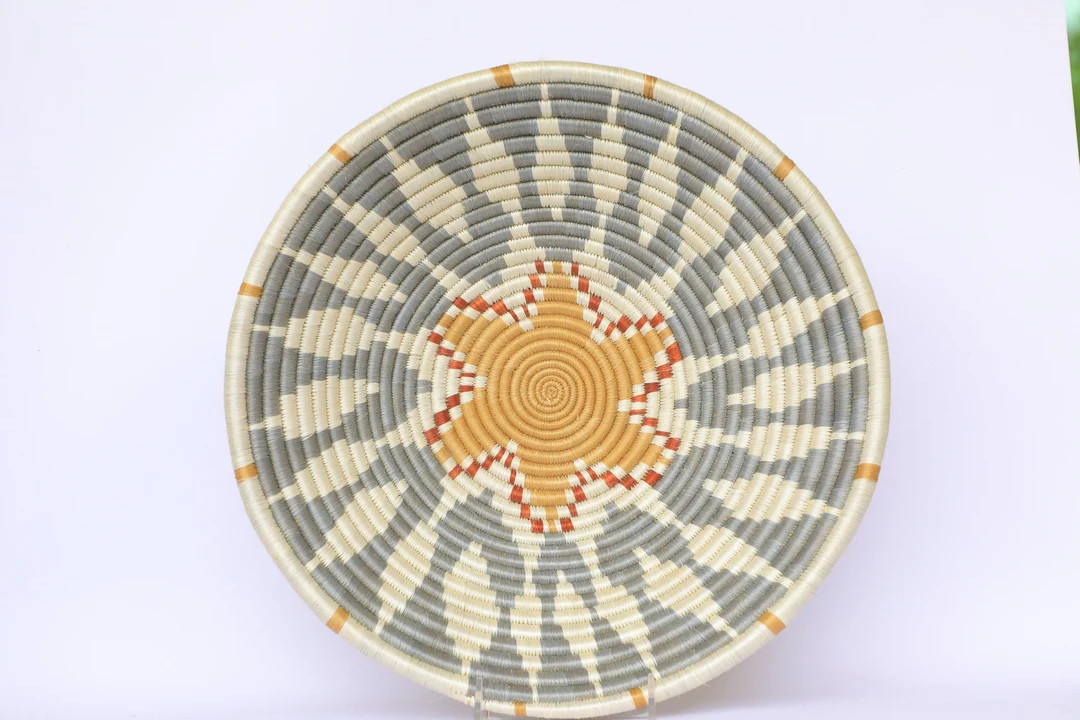 Hafiya African Wall Basket, Rwanda baskets, African Woven basket,Wall decor. Tan, Gray and White | Etsy (US)