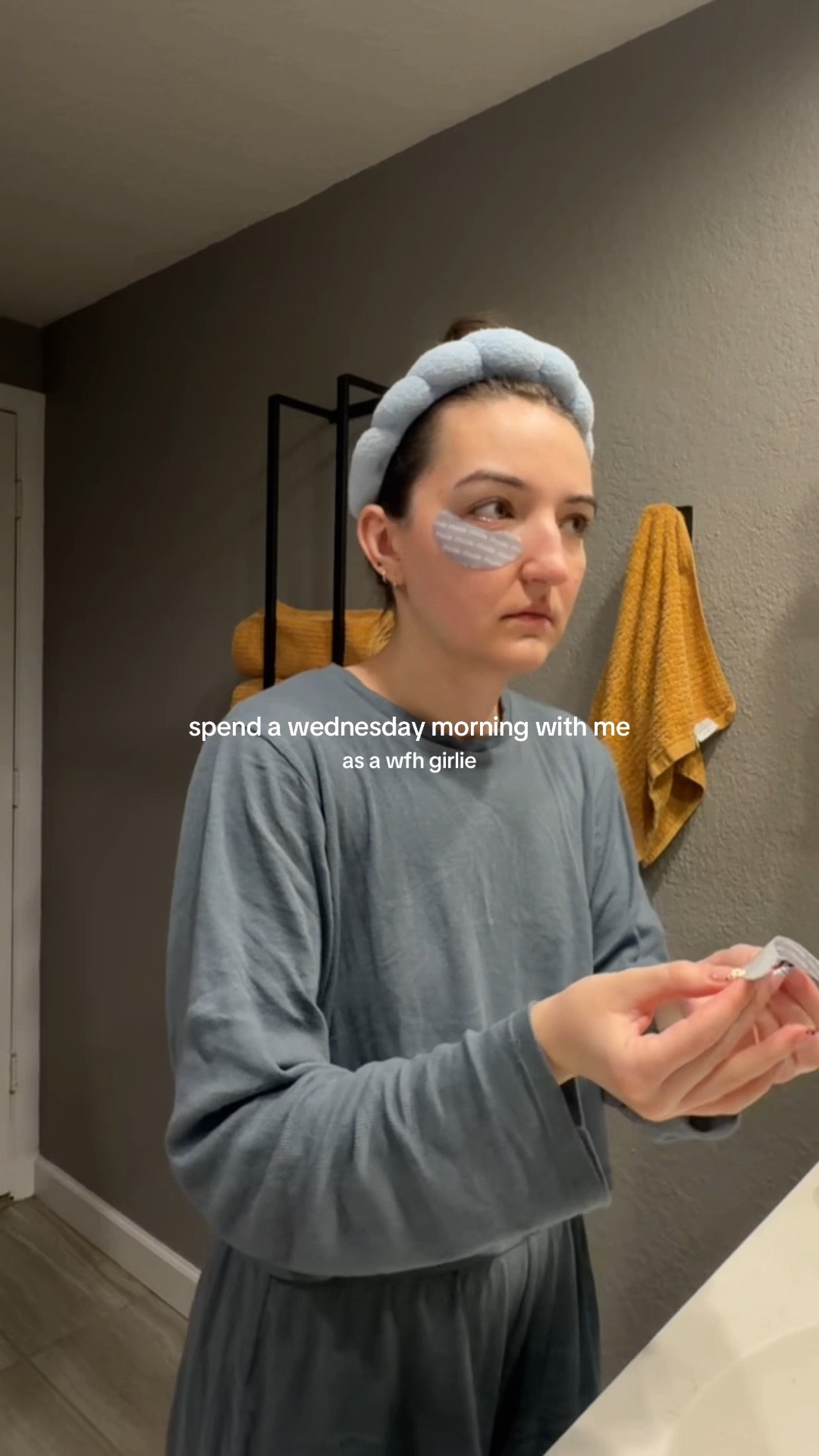 morning routine & pilates outfits 🤸🏼🧋 





high waist leggings, vitality activewear, pilates, cozy pajamas, pajama set, hanes pajamas, amazon finds, rhode skincare, under eye patches, every skincare, active lifestyle, casual outfits 

#LTKActive #LTKmorningroutine #LTKgrwm