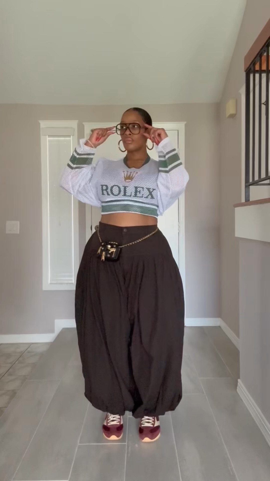 Continuing my obsession with ballon pants ! Wearing a size 16 but u did get the waist taken in 

#LTKMidsize #LTKPlusSize #LTKSaleAlert