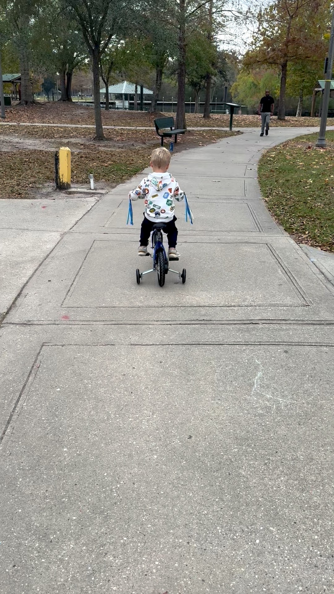 🤫🤫 
This @Schwinn bike that my little guy is riding here belonged to my brother when he was little. 35+ years and still cruising!! Linking a few ((much)) newer models! #LTKCyberWeek 

#LTKstorytime #LTKdayinmylife