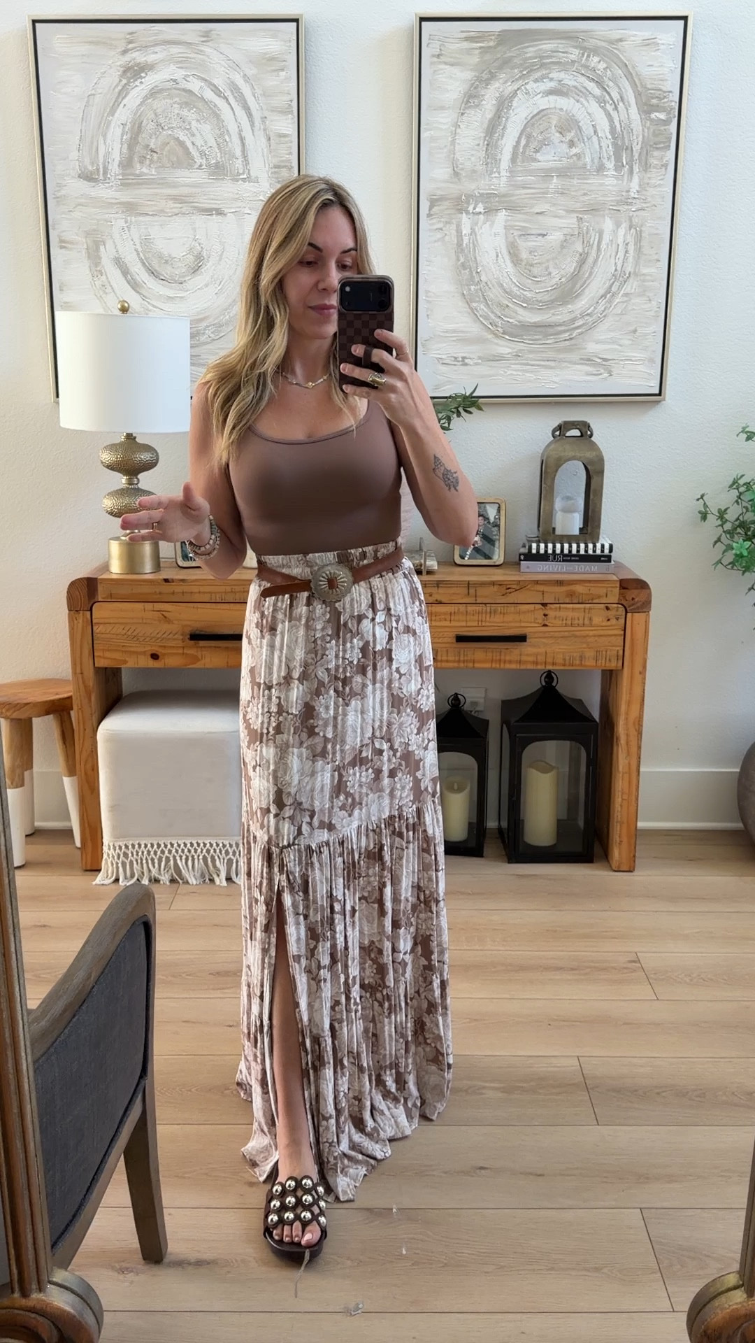 This is the best bra that I’ve ever owned. It pushes up the girls and is very supportive and very affordable. My body suit I sized up to a medium in because it did run snug and the skirt is not linkable so I will include some similar links.