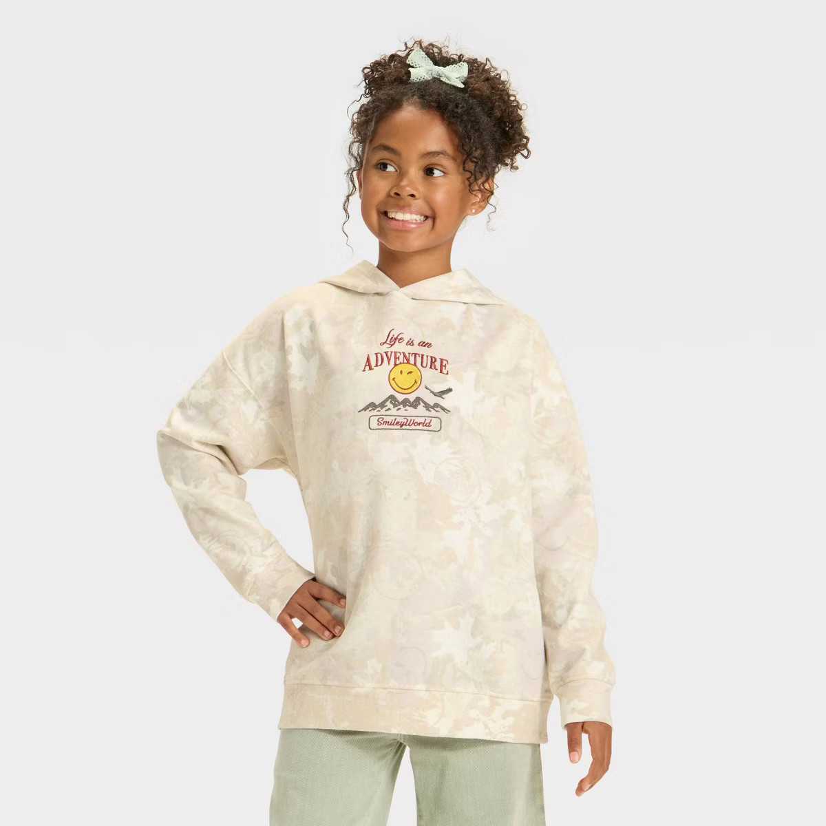 Girls' SmileyWorld Adventure Oversized Hooded Fleece Sweatshirt - M | Target