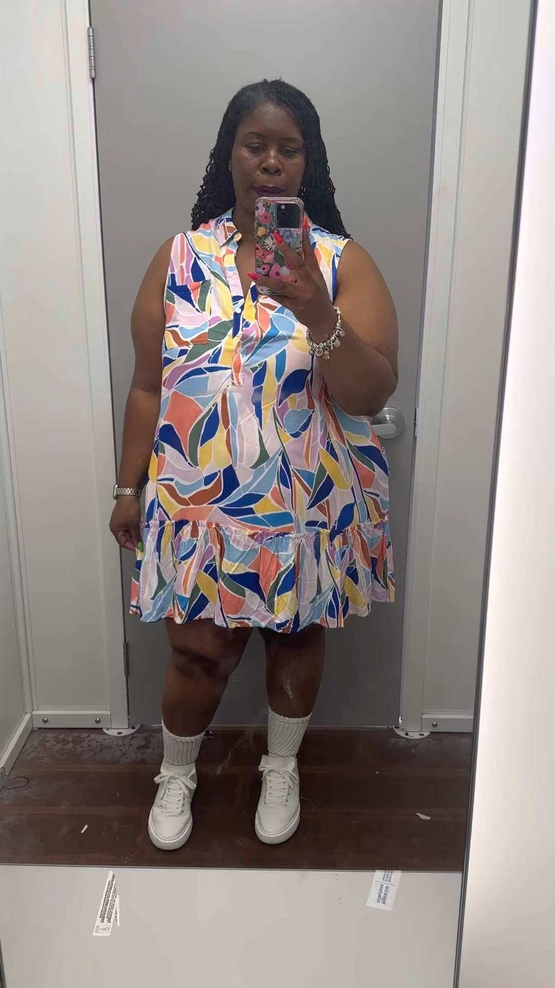 ✨ Walmart Dressing Room Try-On Haul ✨

Hey everyone! I had so much fun shopping at @walmart @walmartfashion and couldn't wait to share these fabulous finds with you! 💖👗 Check out these looks I put together. Which zebra dress is your favorite? Let me know in the comments! ⬇️

1️⃣ Time and Tru Women's and Women's Plus Sleeveless Shirt Dress - Mosaic Leaves Print 

2️⃣ Time and Tru Women's Sleeveless Tiered Dress- Black Zebra 🦓 - Size 22 

3️⃣ Time and Tru Women's Sleeveless Tiered Dress - Sizes Black Zebra 🦓 - Size 20

#WalmartFashion #TryOnHaul #OOTD #FashionFinds #AffordableFashion #StyleInspo #DressingRoomDiaries


#LTKPlusSize #LTKStyleTip #LTKVideo