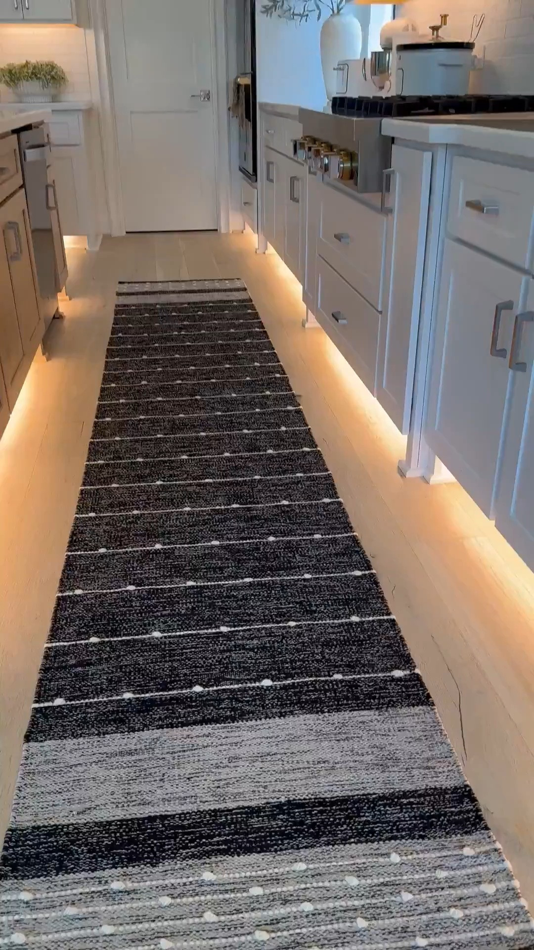 This runner comes in multiple sizes and can be styled under the dining table, bed, or in your great room! ❤️🤍❤️


#LTKStyleTip 

#LTKHome #LTKSaleAlert