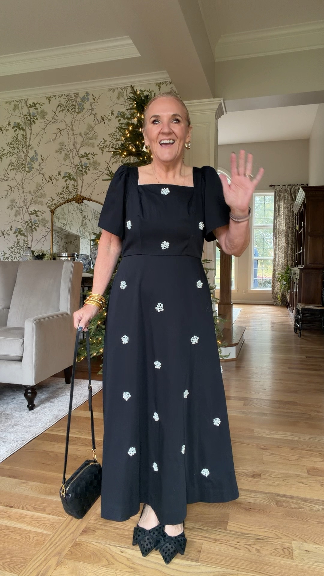 Beautiful dresses for holiday, wedding guest dresses, even mother of the bride mother of the groom dresses. And, they are under $100! True size I’m wearing a medium and all.

#LTKOver40 #LTKWedding #LTKFindsUnder100