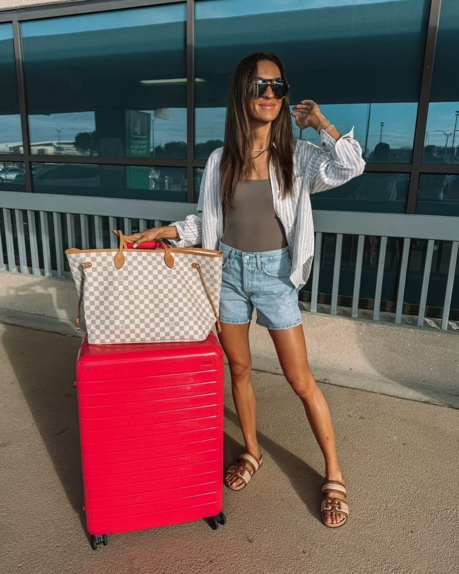Best denim shorts 25% off!!