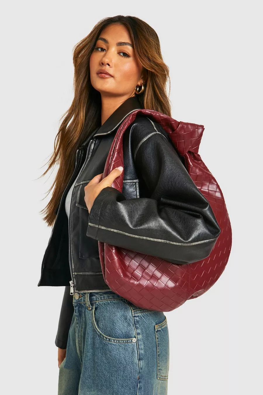 Sac à main tissé à nœud | Boohoo.com (FR)