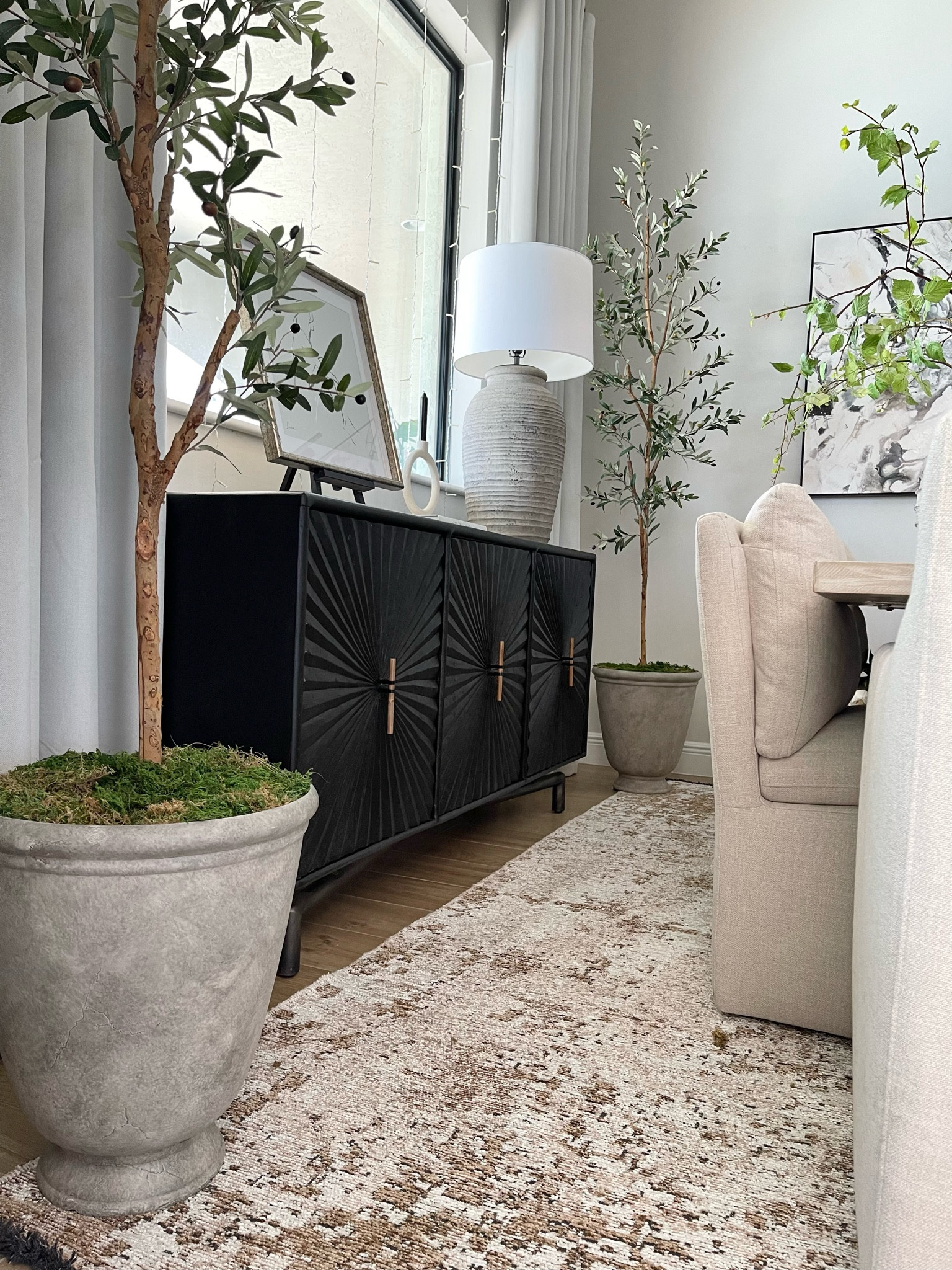 Dining Room Decor
Dining room rug, black console table, Walmart planter, pottery barn lamp, dining room chair, faux olive tree, dining room furniture, decor, home decor #boutiquerugs #wayfair #amazonhome #walmart #qvc

#LTKFind #LTKhome #LTKSeasonal