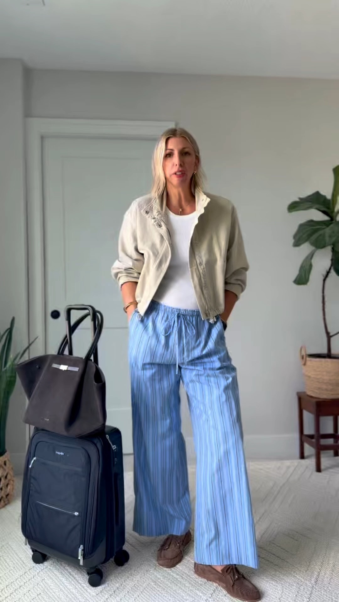 These cotton linen pants are the perfect summer staple!

#LTKootd #LTKTravel #LTKSeasonal