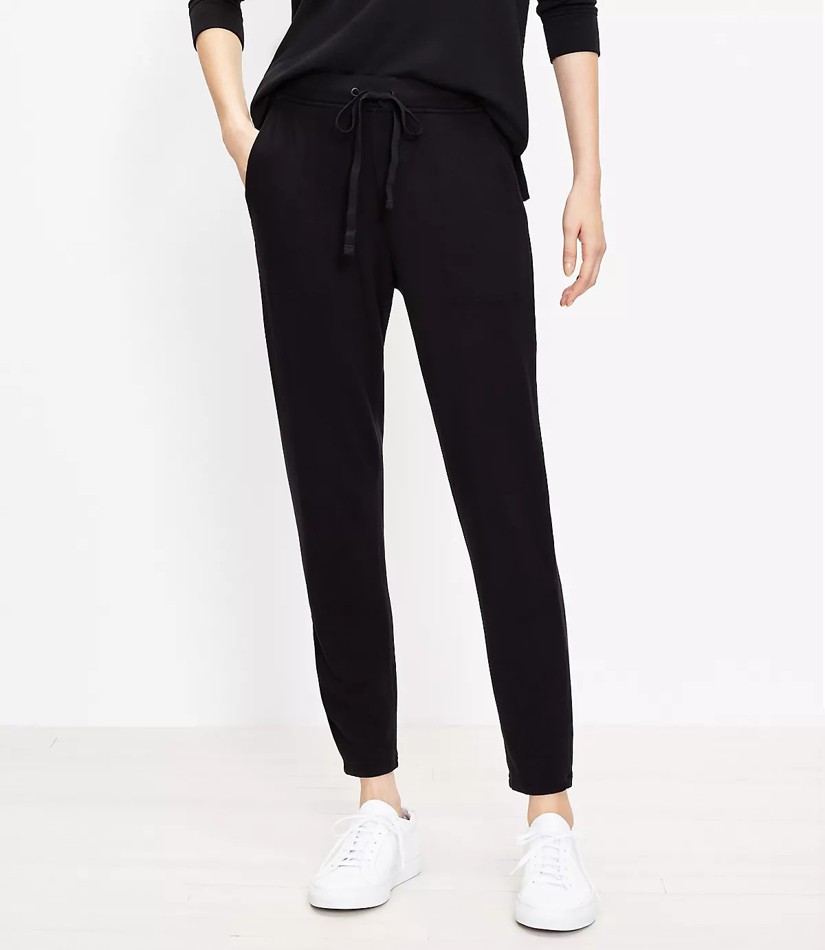 Petite Lou & Grey Signaturesoft Sweatpants | LOFT | LOFT