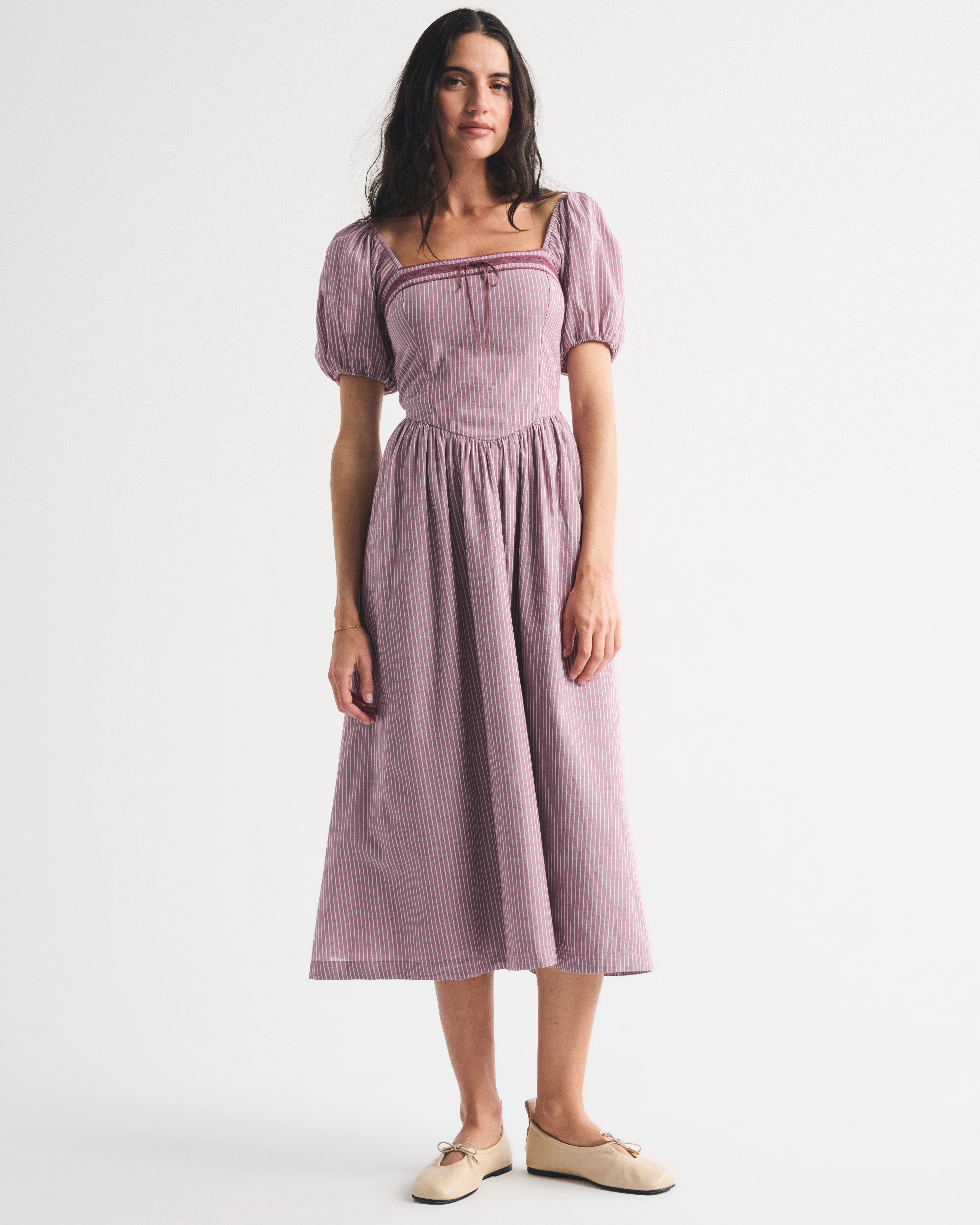 A&F Emerson Puff Sleeve Dipped-Waist Midi Dress | Abercrombie & Fitch (US)