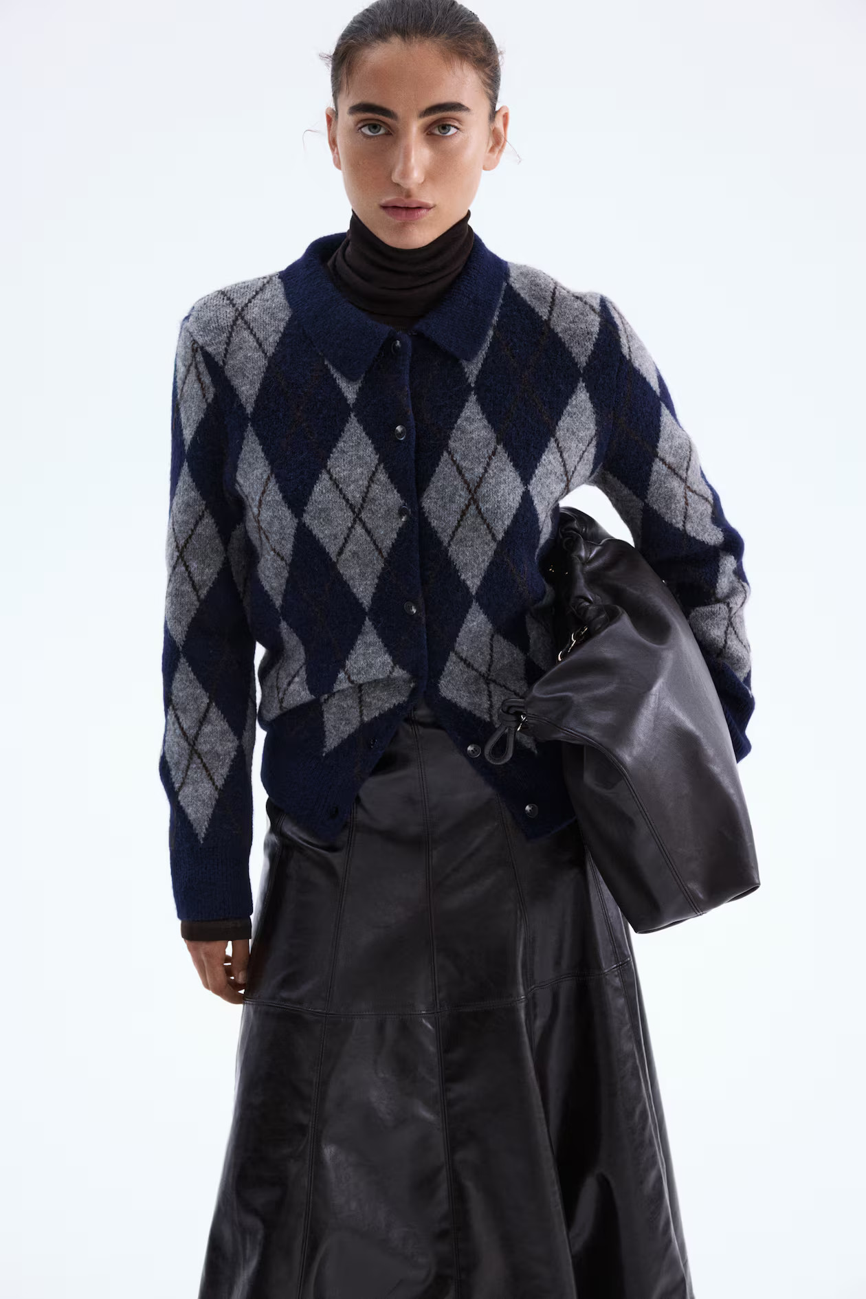 Collared cardigan | H&M (UK, MY, IN, SG, PH, TW, HK)