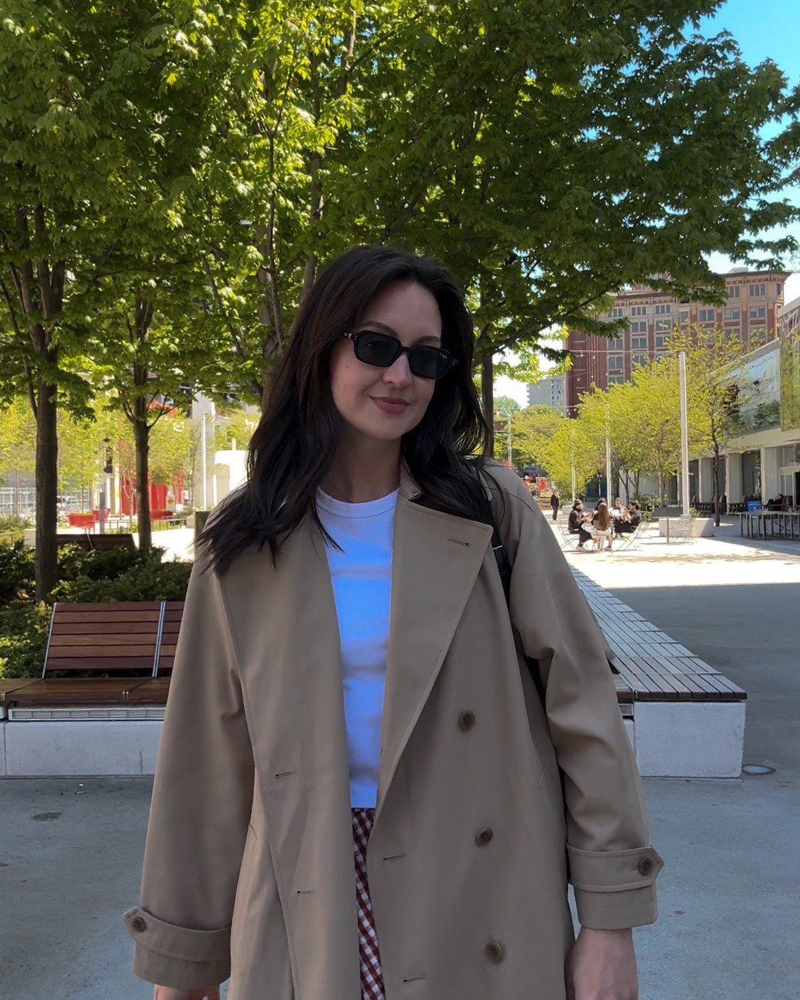 Montréal F1 weekend🏁

Trench coat Pinterest girl aesthetic Ray bans Uniqlo city vibes spring

#LTKcanada #LTKsummer #LTKtravel
