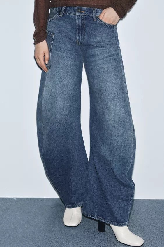 ZW COLLECTION LOW-RISE RELAXED JEANS | Zara UK