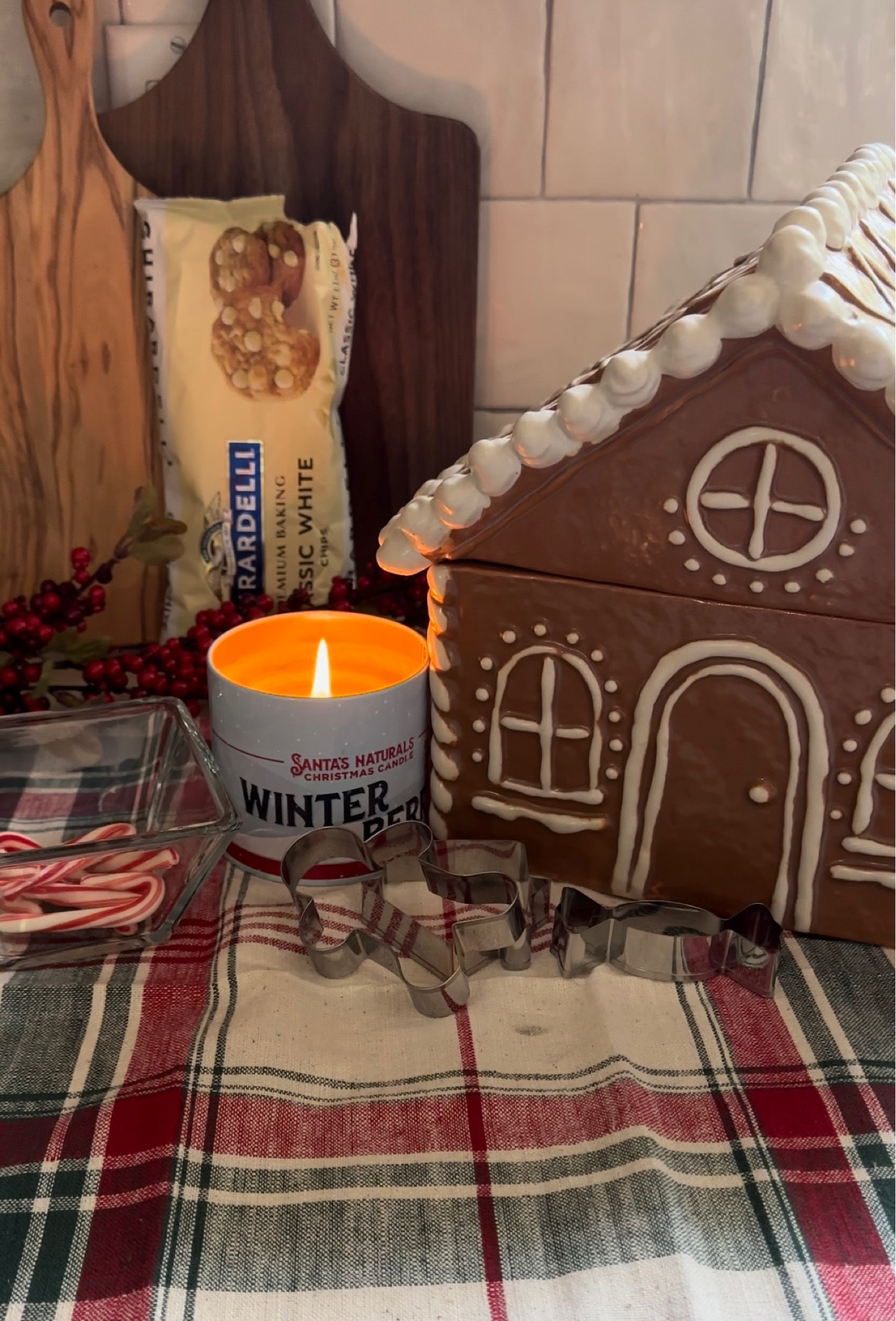 Gingerbread cookie jar 

#LTKSeasonal #LTKHoliday
