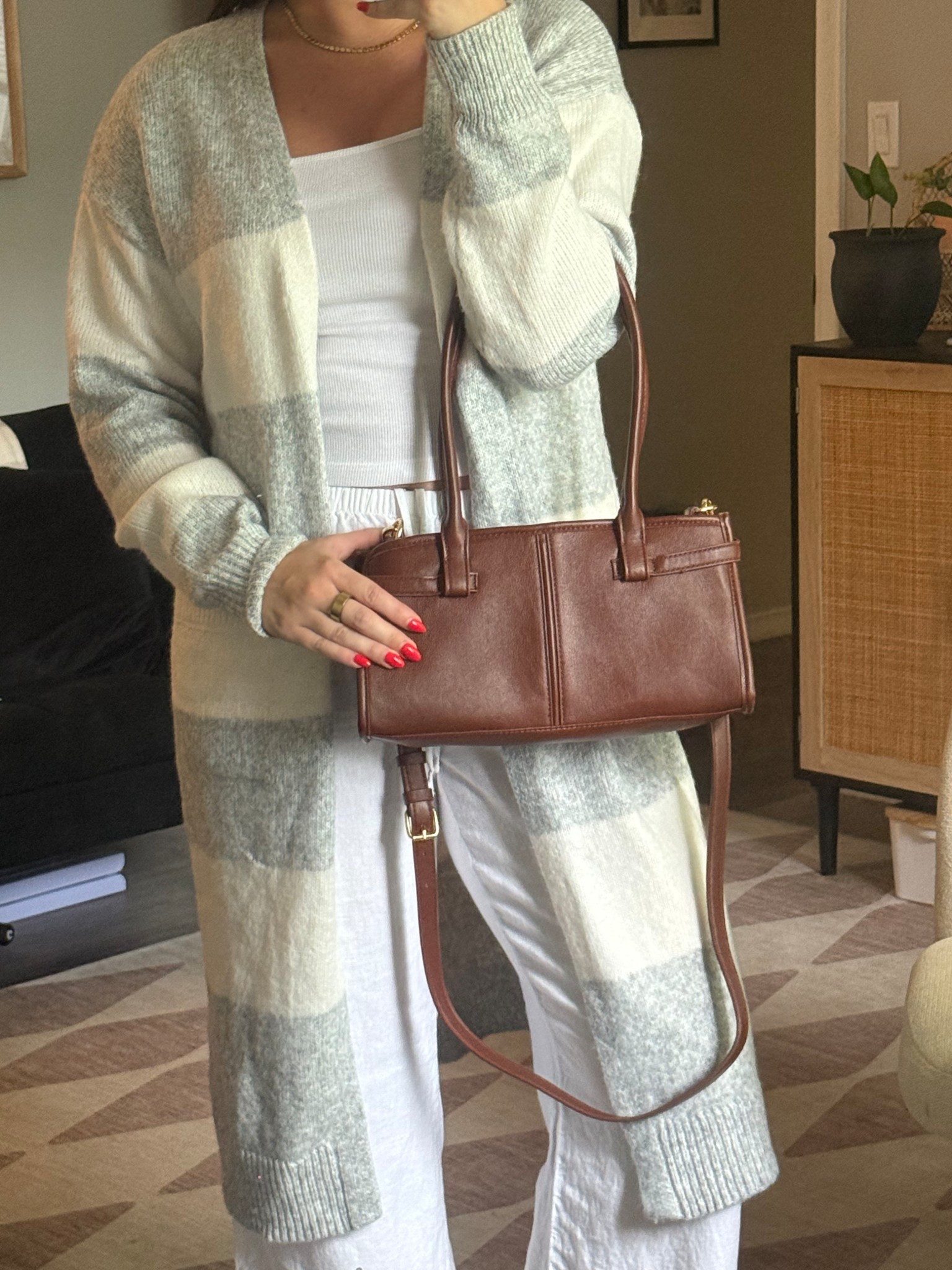 Walmart fall fashion finds 👜🤍🩶

#LTKSeasonal #LTKFindsUnder50 #LTKStyleTip
