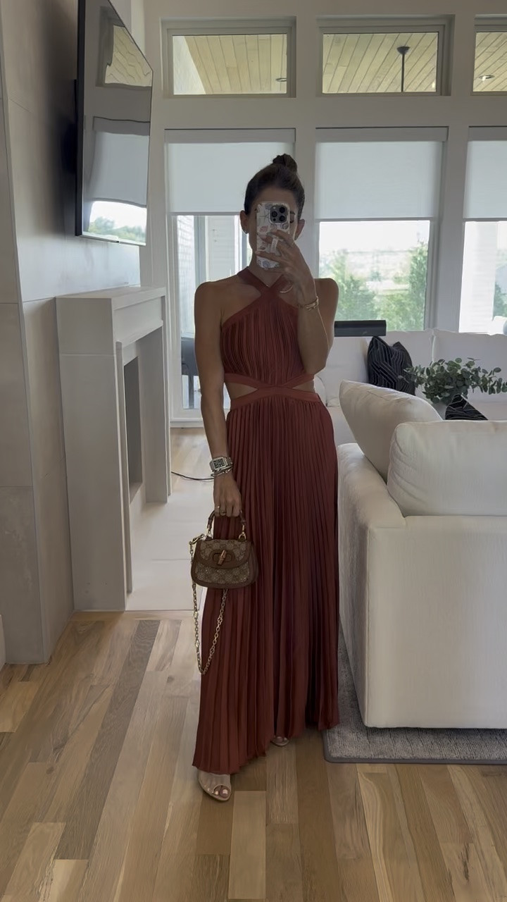 Wedding guest dress size xs pleated summer dress

#LTKWedding #LTKootd #LTKdayinmylife