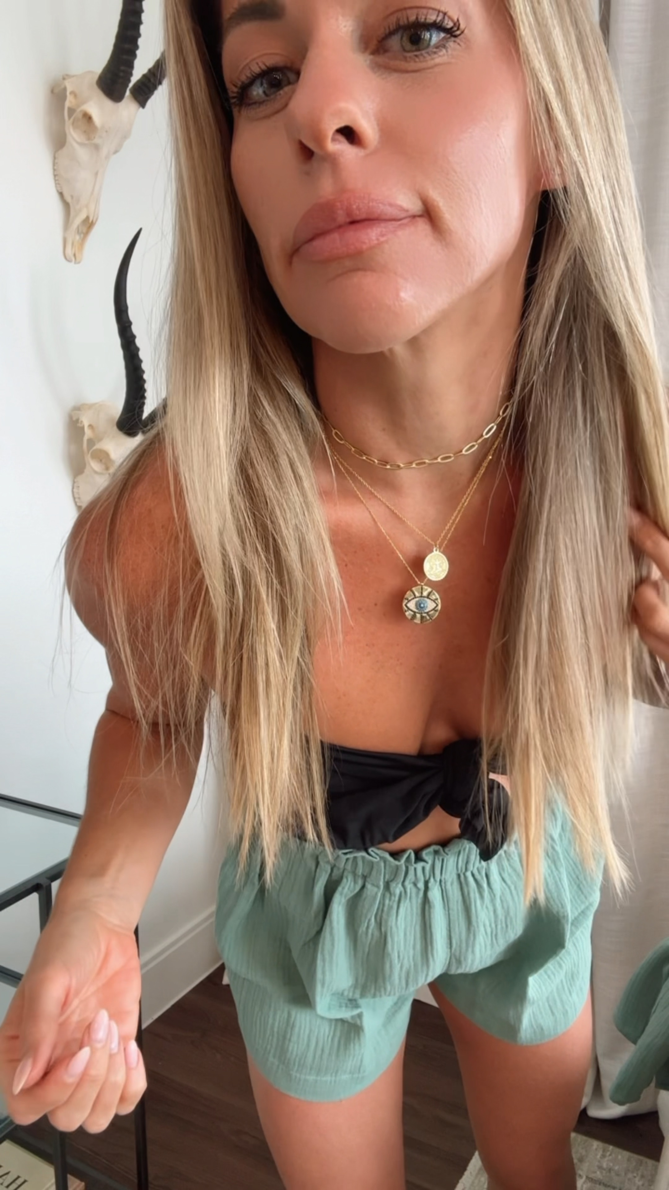 GRWM for a pool day! Just got these necklaces from @ragenjewels and they're so fun!! Quality is amazing and they're 14k gold so water and tarnish resistant- perfect for a day in the sun!



#LTKFindsUnder100 #LTKGiftGuide #LTKSwim
