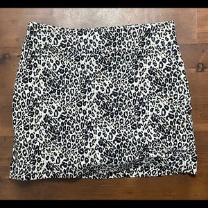 Versona leopard mini skort | Poshmark