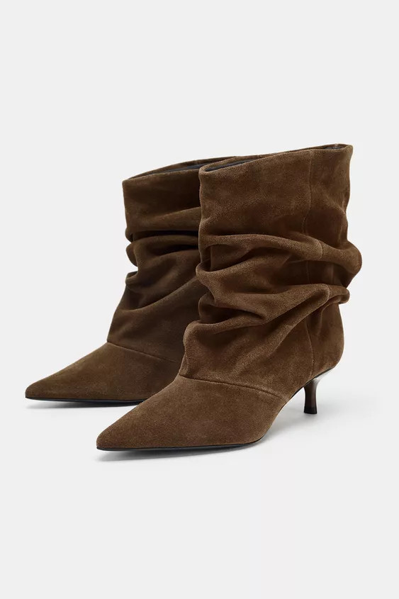 RUFFLED SPLIT SUEDE ANKLE BOOTS | Zara UK