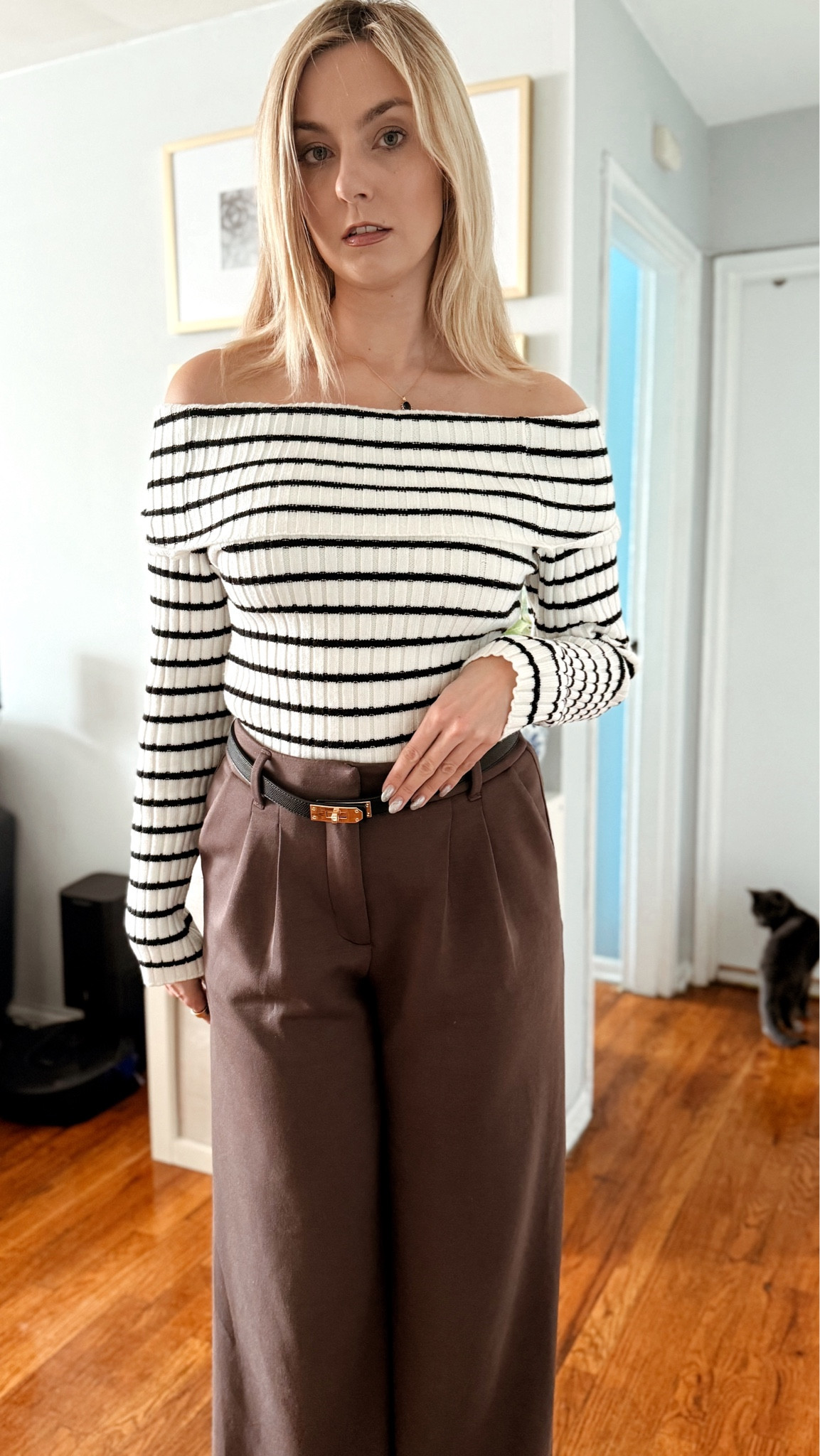 Striped off the shoulder sweater outfit for winter! Matching it with brown wide leg pants and black belt!

Corporate outfit, winter ootd, classy look, winter look

#LTKSeasonal #LTKWorkwear #LTKStyleTip