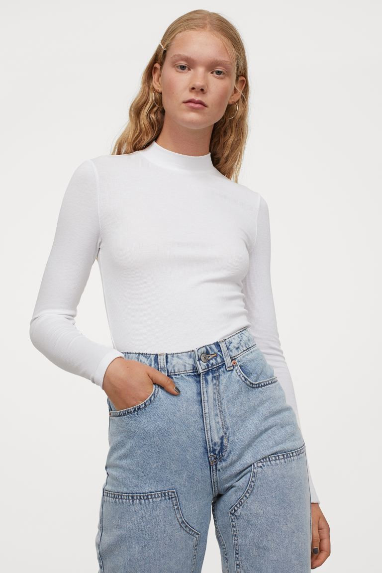 Ribbed turtleneck top | H&M (UK, MY, IN, SG, PH, TW, HK)