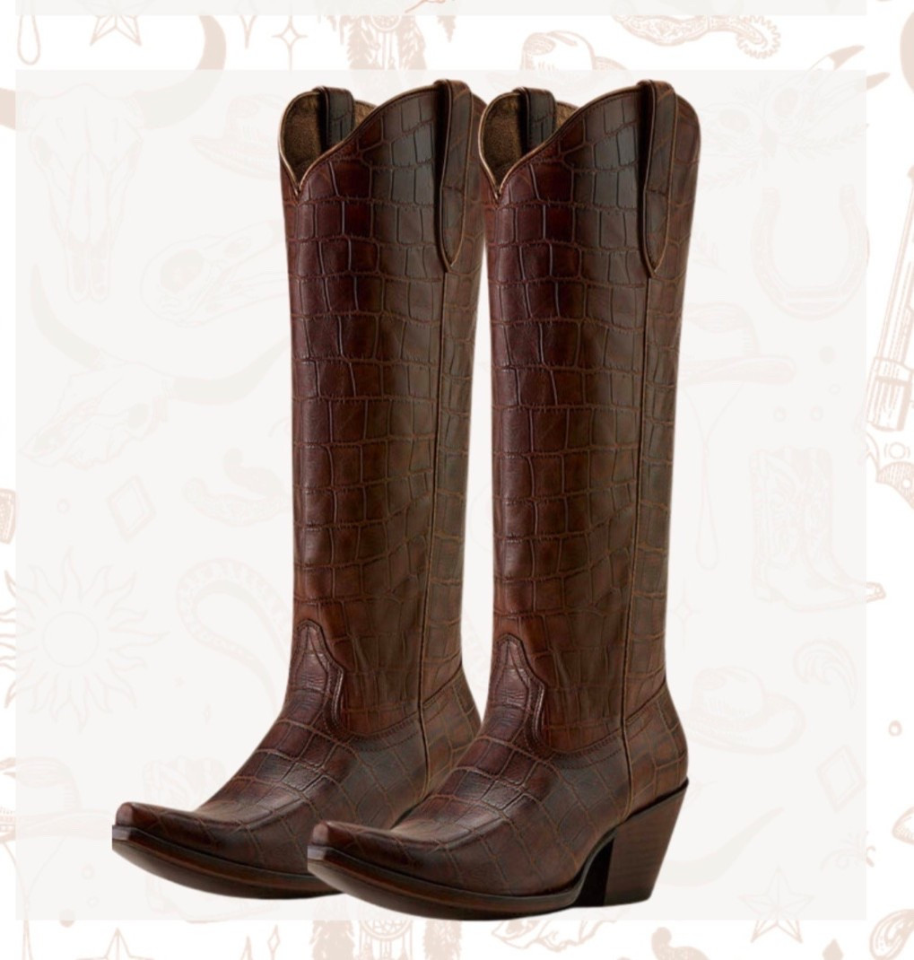 updating my cowboy boot collection on here! 
true to size 

#LTKSeasonal #LTKShoeCrush #LTKStyleTip