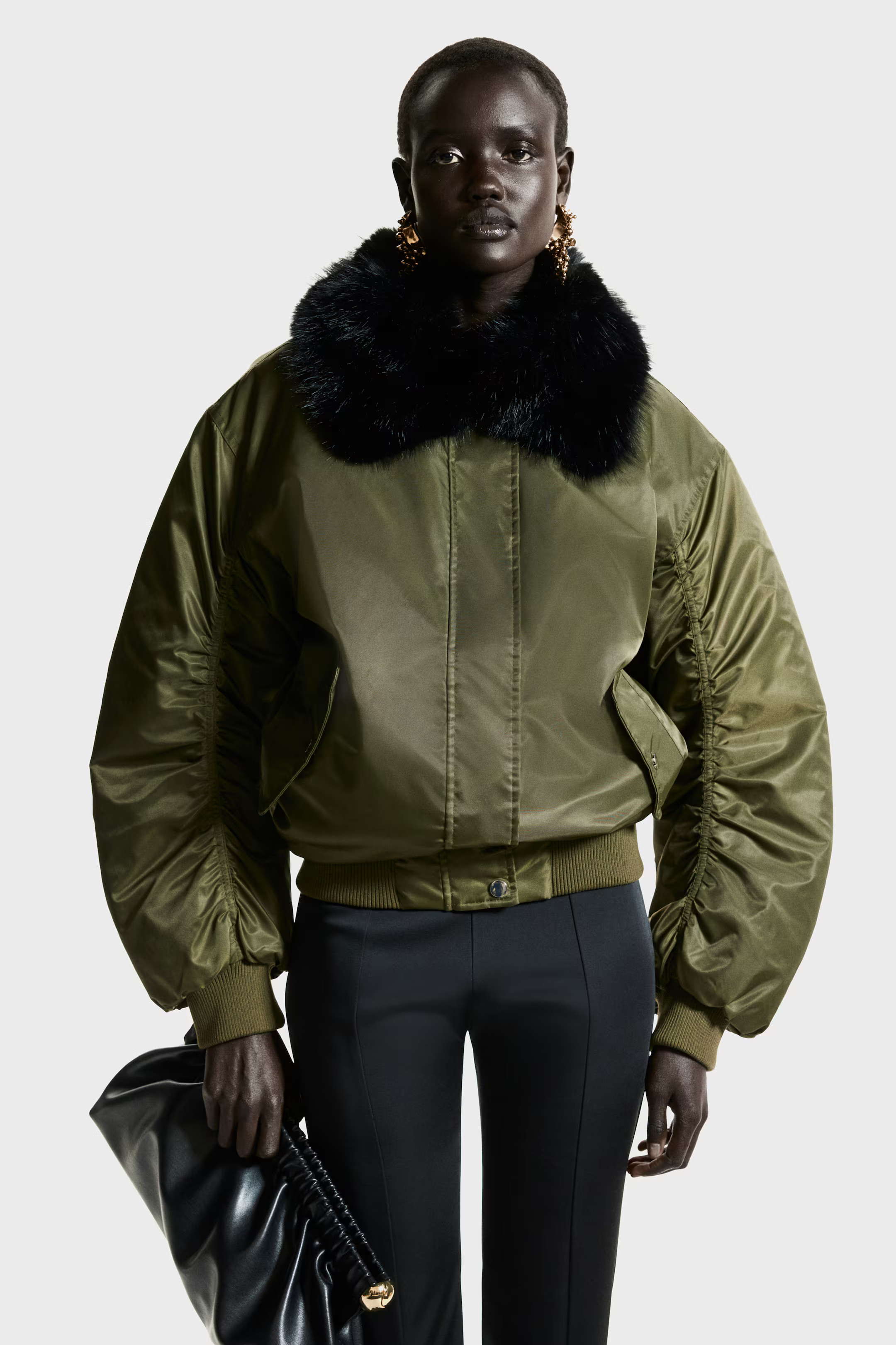 Oversized padded bomber jacket | H&M (UK, MY, IN, SG, PH, TW, HK)
