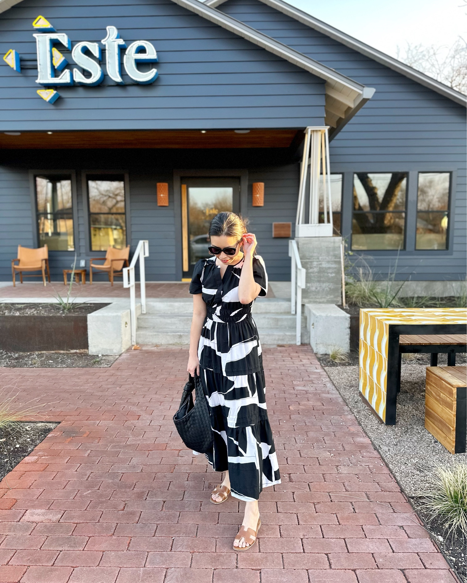 {#lbd} this is a classic yet effortless dress imo 💯 the short sleeves and maxi length make it easy to put on in a hurry wo having to worry about undergarments or shaving 😅😂 the slight puff sleeve, print, and the cinched waist elevate the dress. not to mention it’s 100% cotton, avail in petite sizing (wearing size XS petite), oh and it has pockets so need i say more?! 🤗🤓 it’s avail every season in different prints, for a reason 💯 // shop this post via #linkinbio ✌️ {02.08.23} 

#LTKFind #LTKworkwear