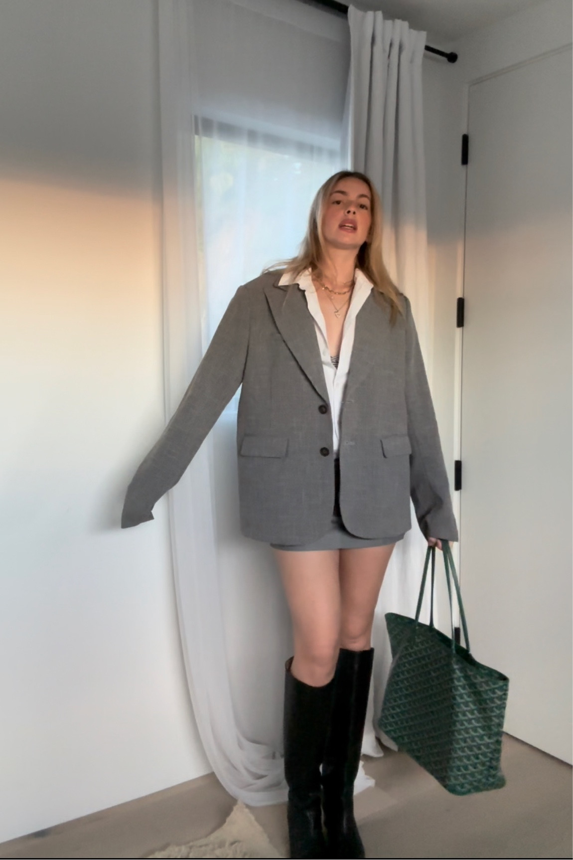 Day 14/30 days of recreating outfits from what people are wearing 🩶

#LTKfindsunder50 #LTKsalealert #LTKworkwear