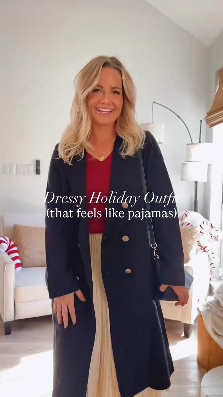  Okay I could get dressed every day if every outfit felt this comfortable 🥰

Perfect for the holidays and for all the running, wrapping, baking, shopping, and memory-making that comes with this season. I swear there’s nothing better than an outfit that lets you feel cozy and confident at the same time. If comfort is the goal… this one is it ✨🎄



 

#LTKootd #LTKHoliday #LTKdayinmylife