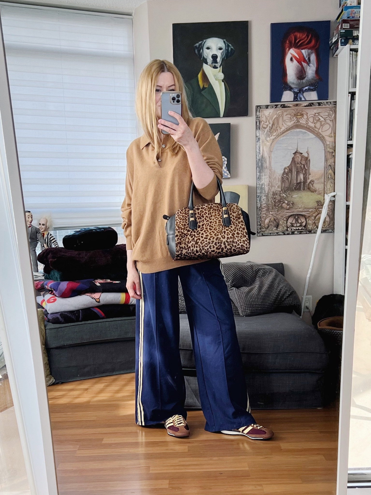 I found a small business on Etsy that sources really beautiful vintage cashmere sweaters. This polo style is one of them. 
Sweater vintage, bag secondhand. 
•
#springlook  #torontostylist #StyleOver40 #vintagecashmere #SL72 #retroadidas  #fashionstylist #FashionOver40  #MumStyle #genX #genXStyle #shopSecondhand #genXInfluencer #genXblogger #Over40Style #40PlusStyle #Stylish40


#LTKshoecrush #LTKstyletip #LTKover40