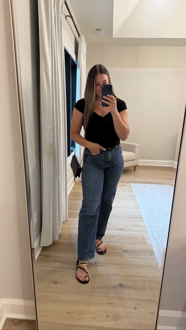 How adorbs are these tops?! Perfect for date night or a night out with the girls 💕 comment SHOP for links! 

#darongpartner #darongamazon #amazonfashionfinds #casualchicstyle