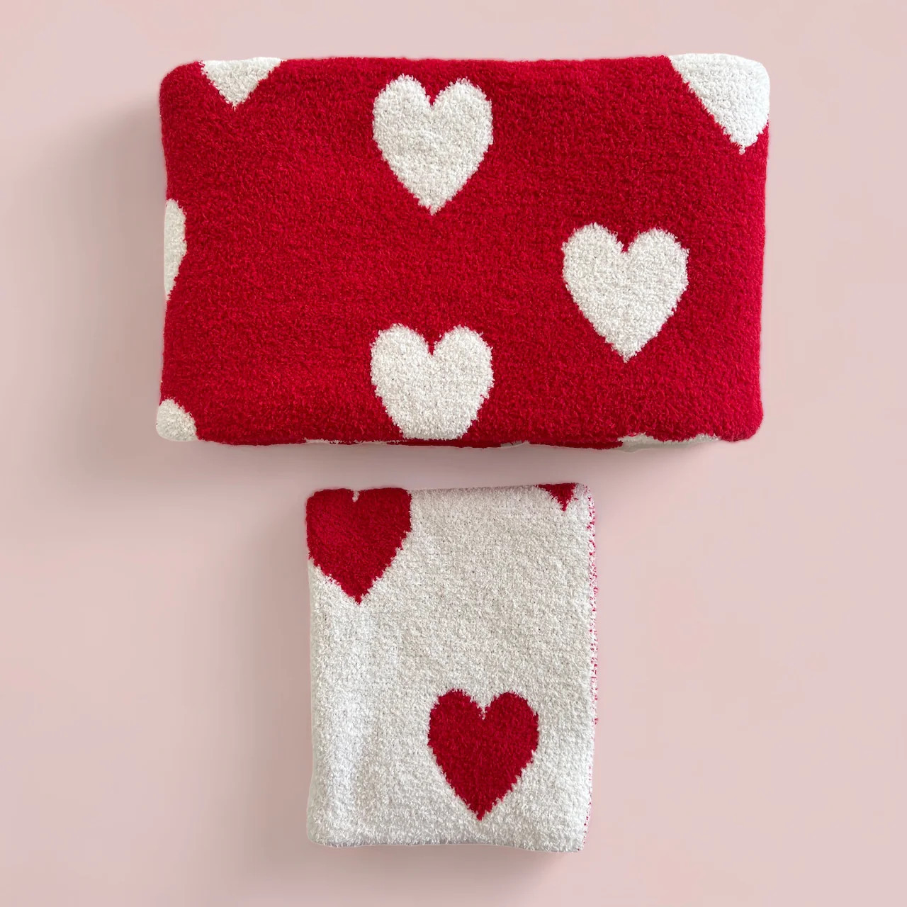 Phufy™ Bliss Blanket, Red Heart | SpearmintLOVE