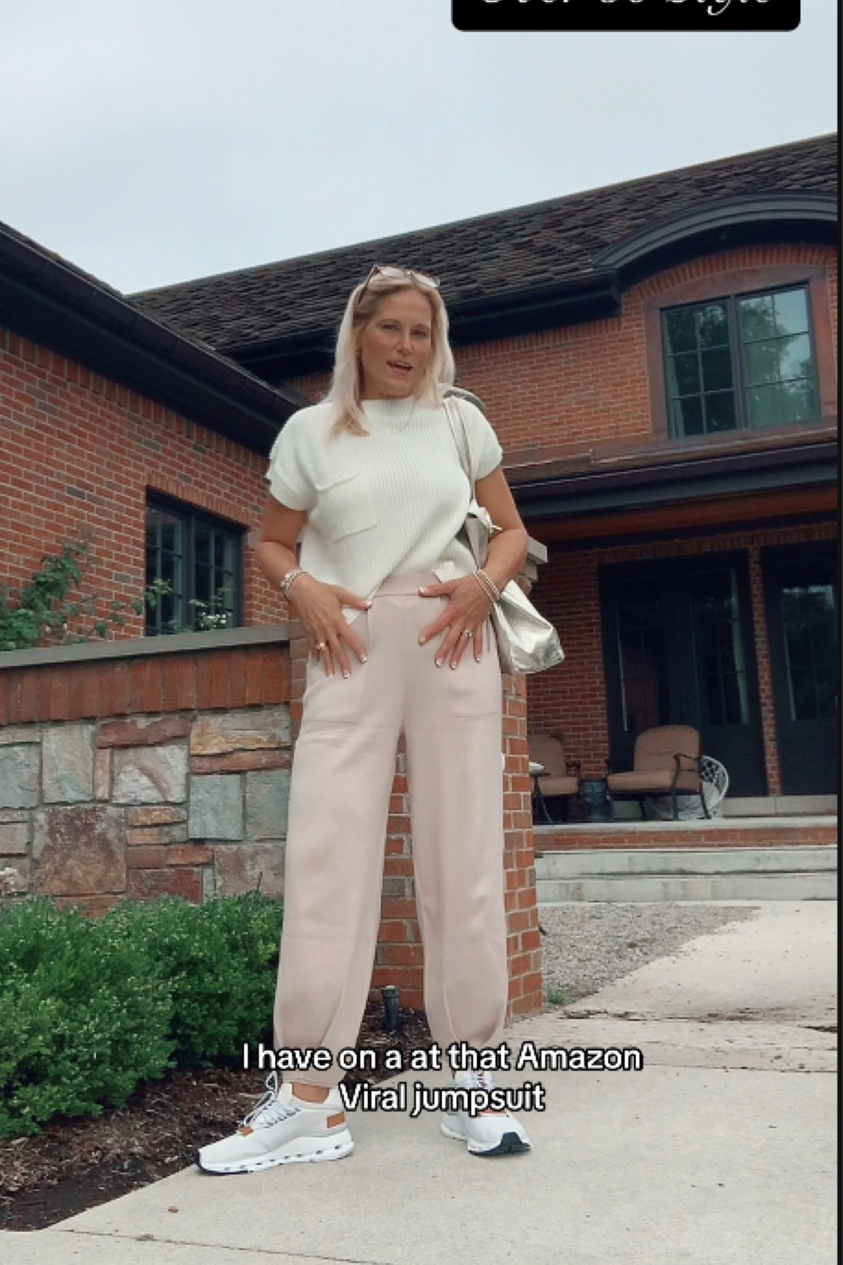 Traveling OOTD!  Mix and match set for vacation! #midsizestyle #over50style #over50women #over40style