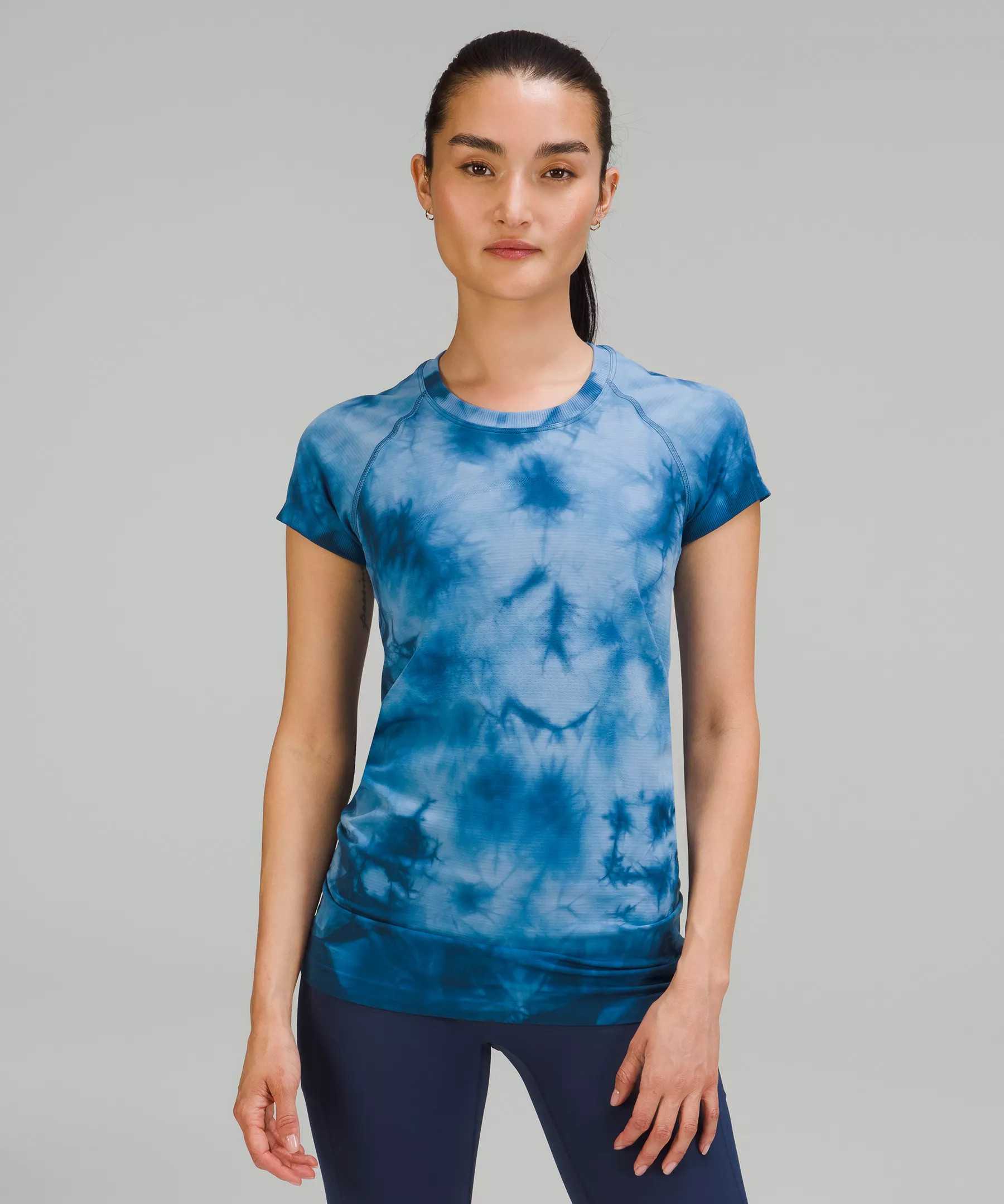Swiftly Tech Short Sleeve Shirt 2.0 | Women's Short Sleeve Shirts & Tee's | lululemon | Lululemon (US)